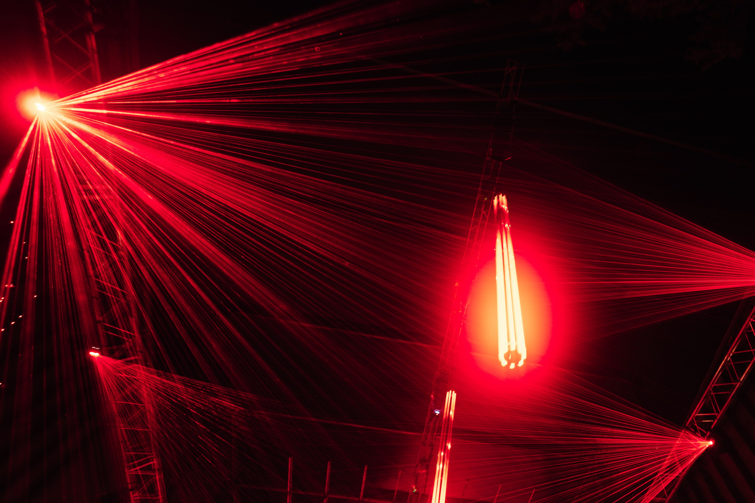 Signal 2024. @tomrus: Рустам Шагиморданов — фотограф