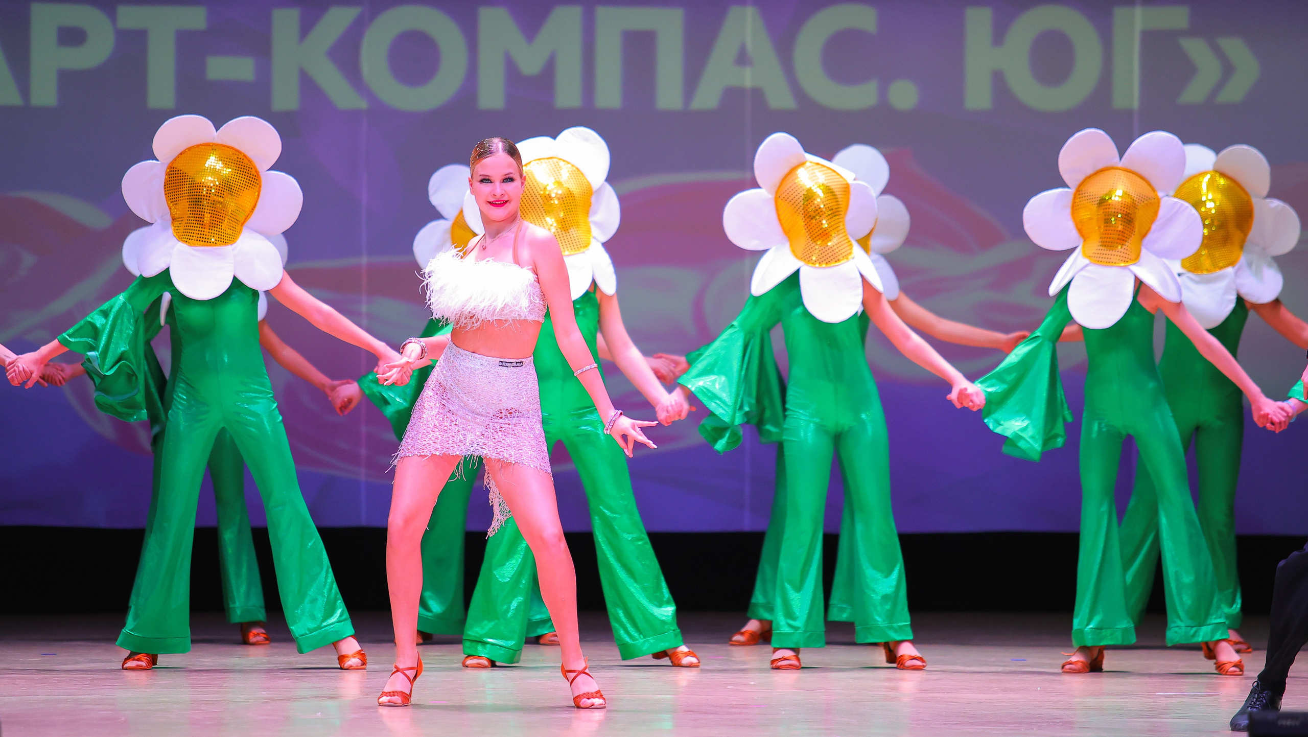 26.04.2025 Фестиваль хореографического искусства «АРТ-КОМПАС.ЮГ» г. Волгоград. Медиастудия Фото Концепт