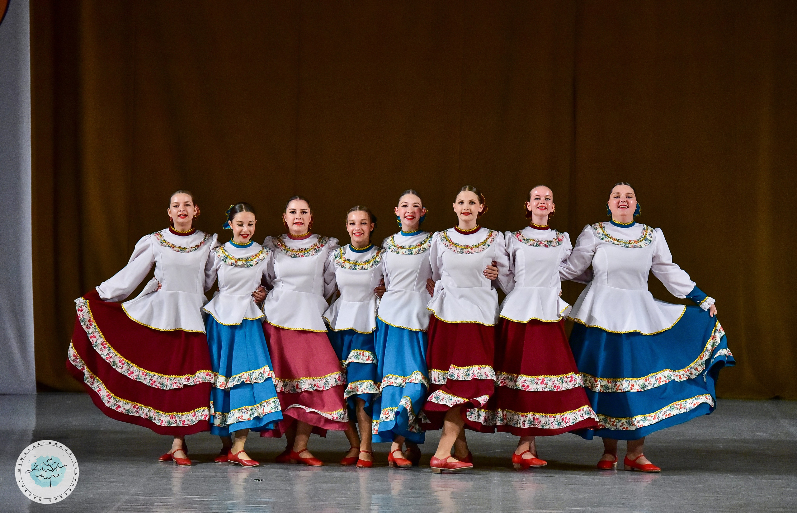 04.07.2024 Финал Международного творческого проекта «Улыбки Мира» г. СПБ. Медиастудия Фото Концепт