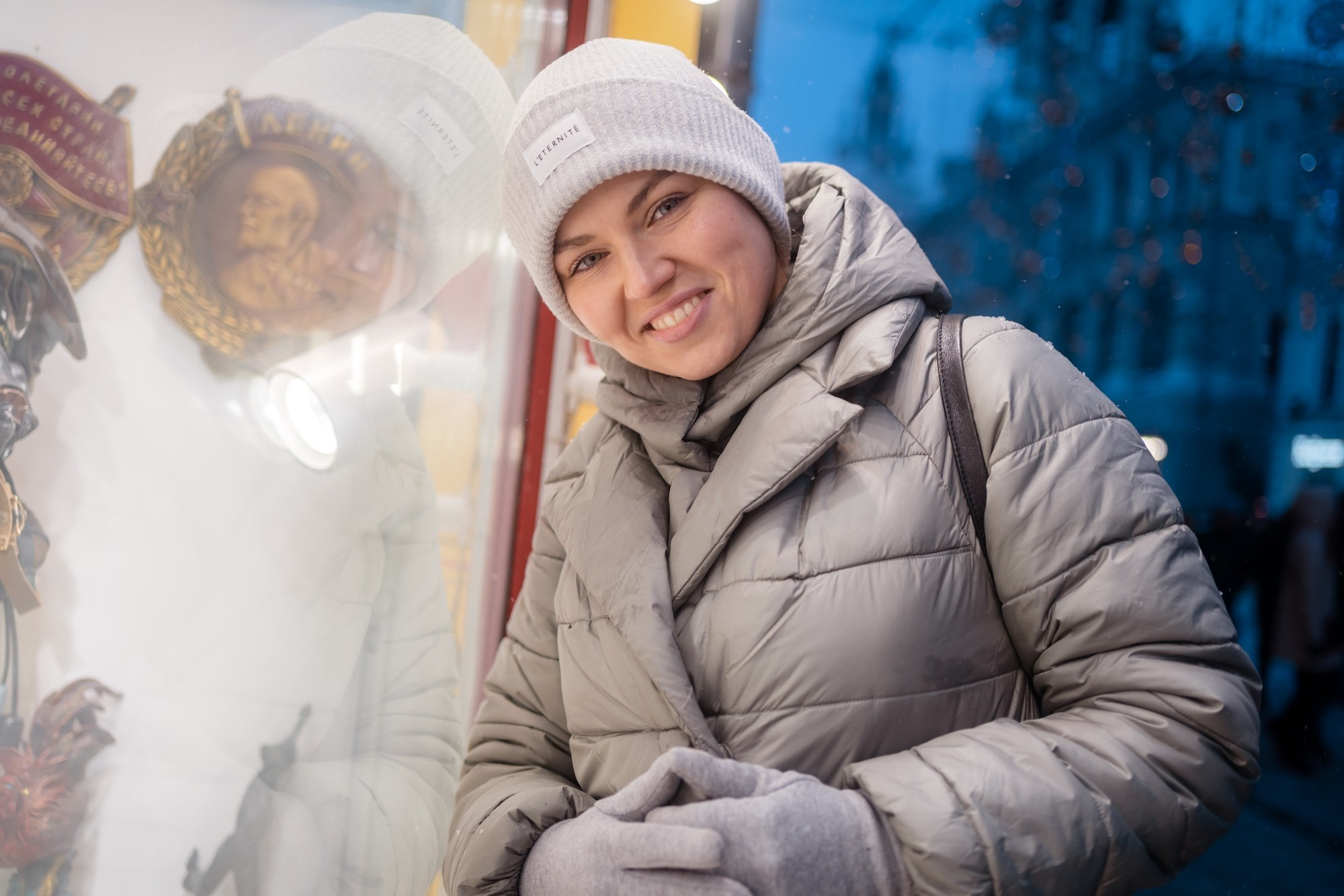 Юля с семьей в центре. Семейный фотограф Варвара Сорока в городе Москве