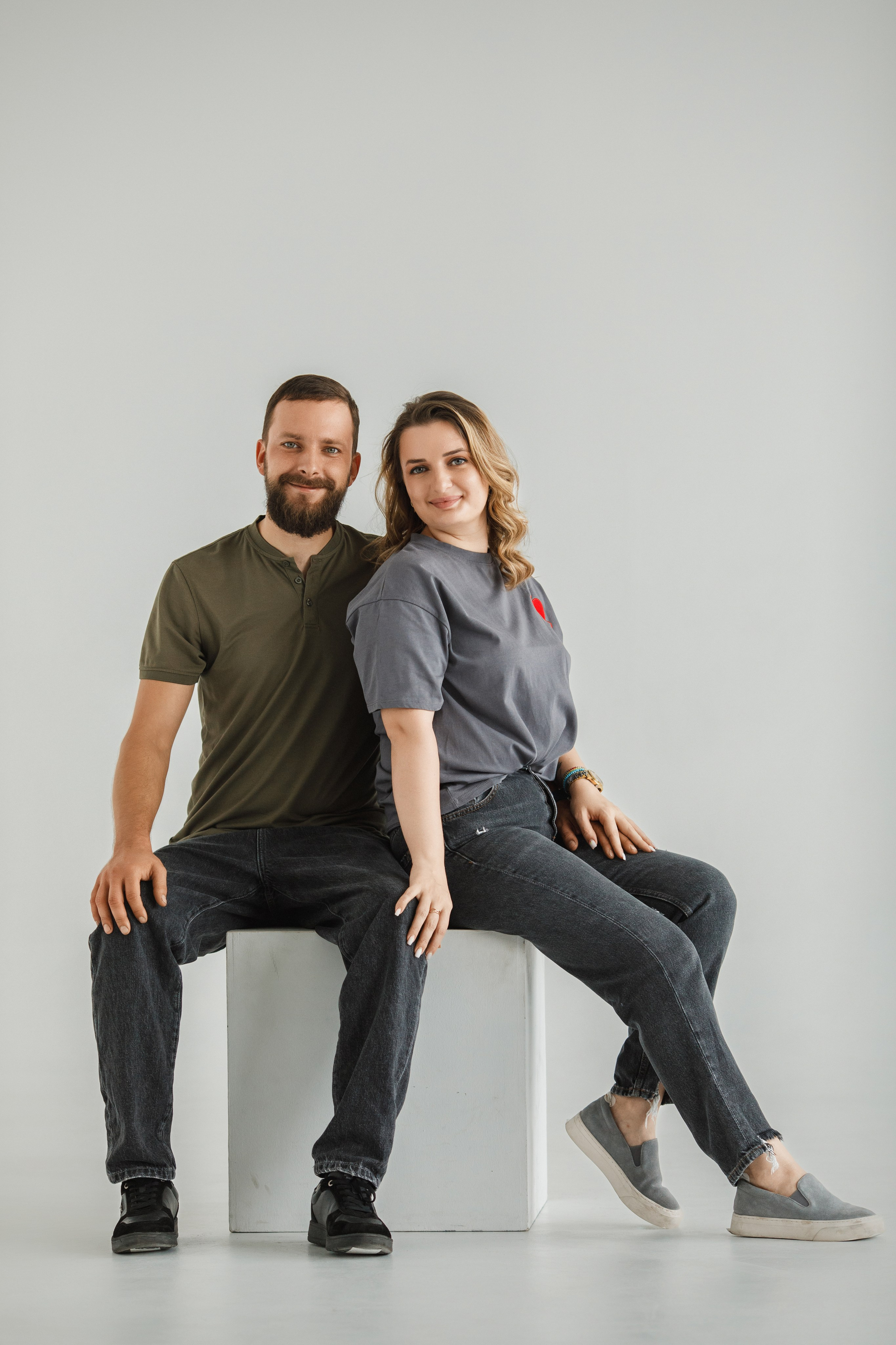 Семейная фотосессия с бенто-тортом. Фотограф во Владикавказе Юрий Геворгизов