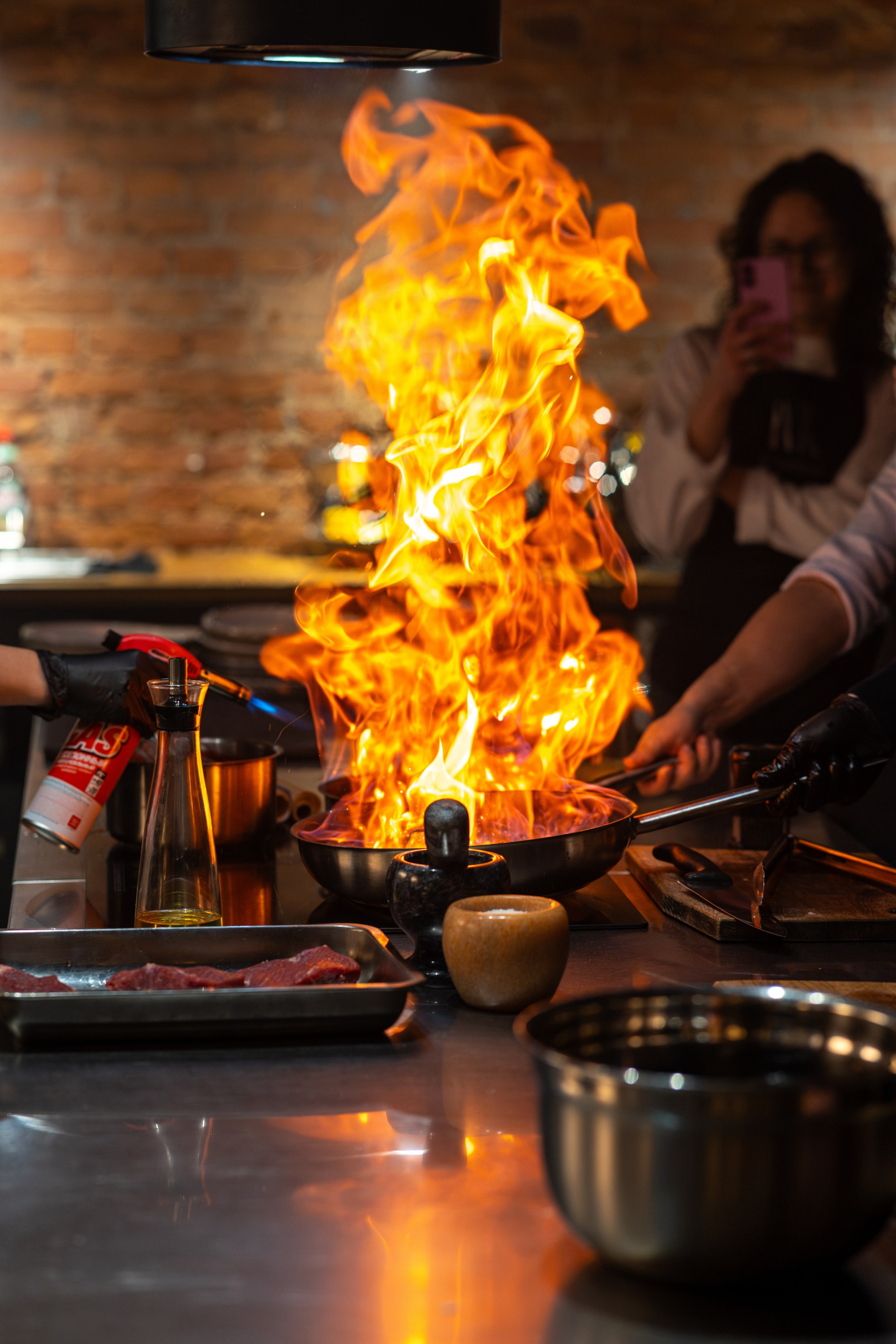Корпоратив в кулинарной школе White Kitchen