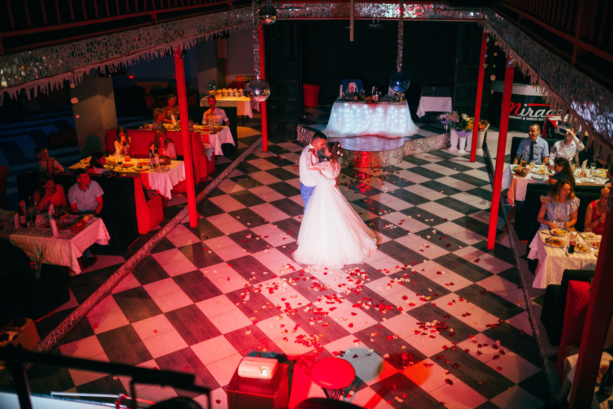 Первый танец молодых652