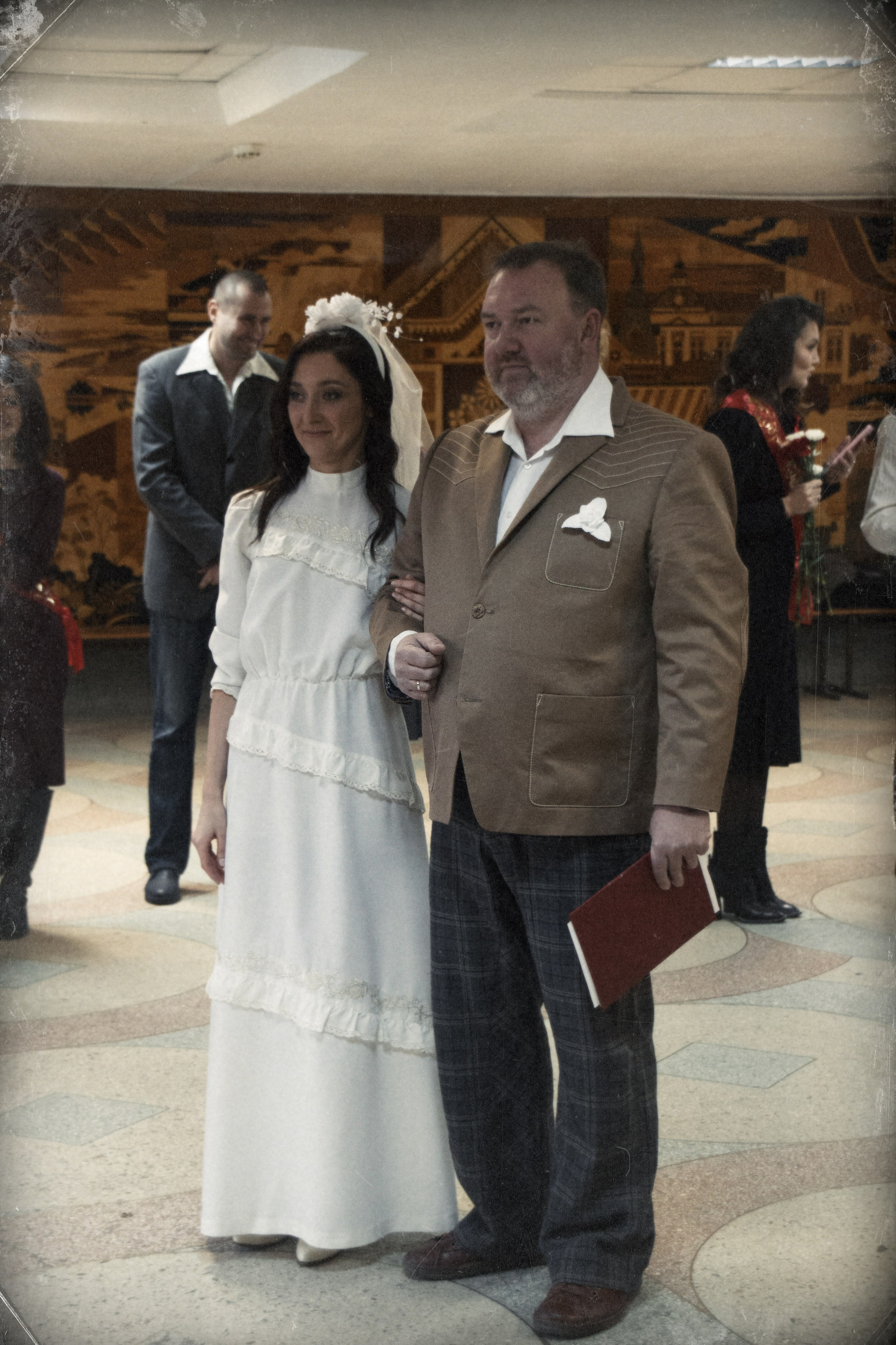 Гузель & Алексей свадьба в стиле 90х. Фотограф и видеограф в Омск/Москва Сащенко Лера