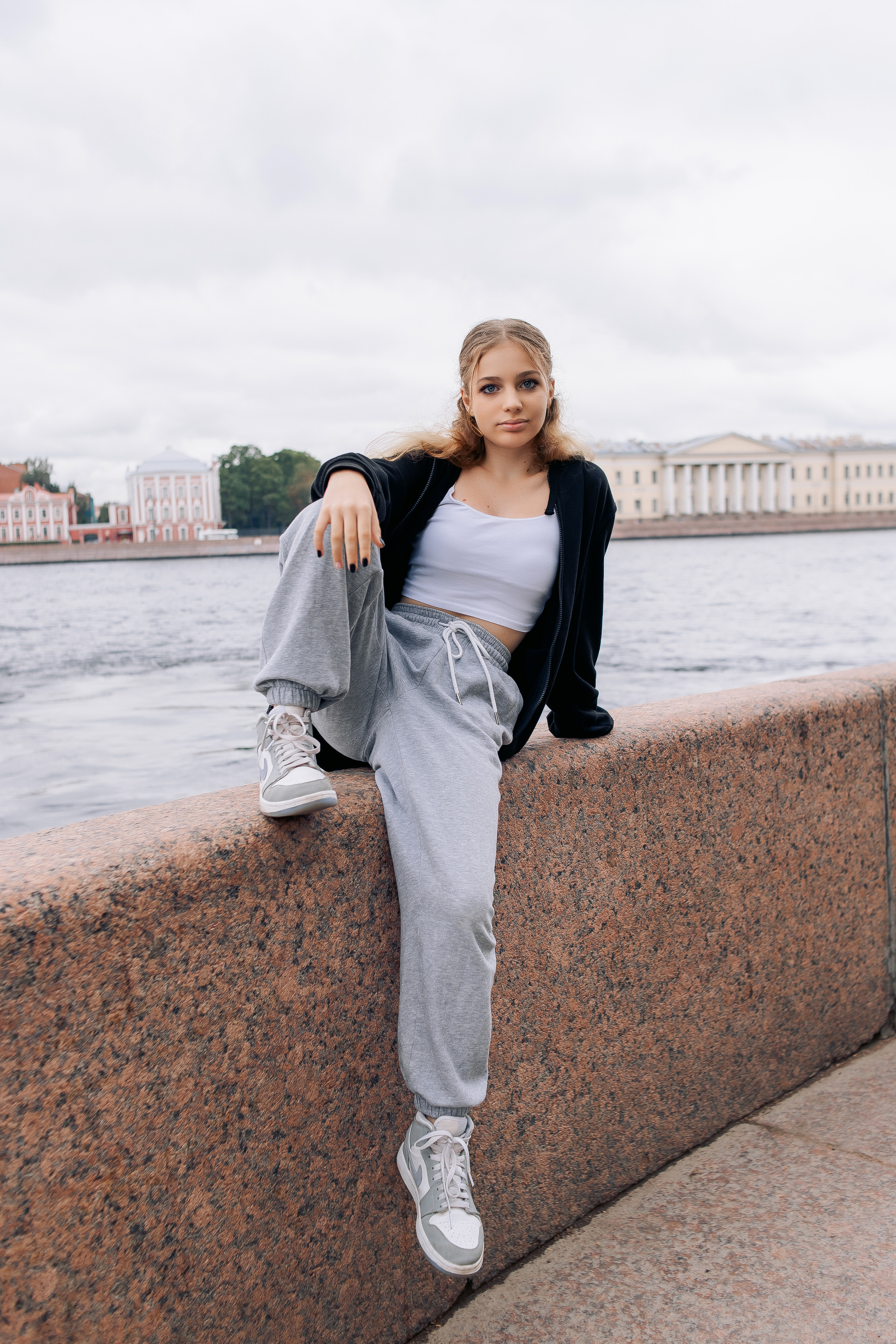 Прогулочкая фотосессия в центре города Санкт-Петербург. Фотограф в Санкт-Петербурге, Анна Скворцова