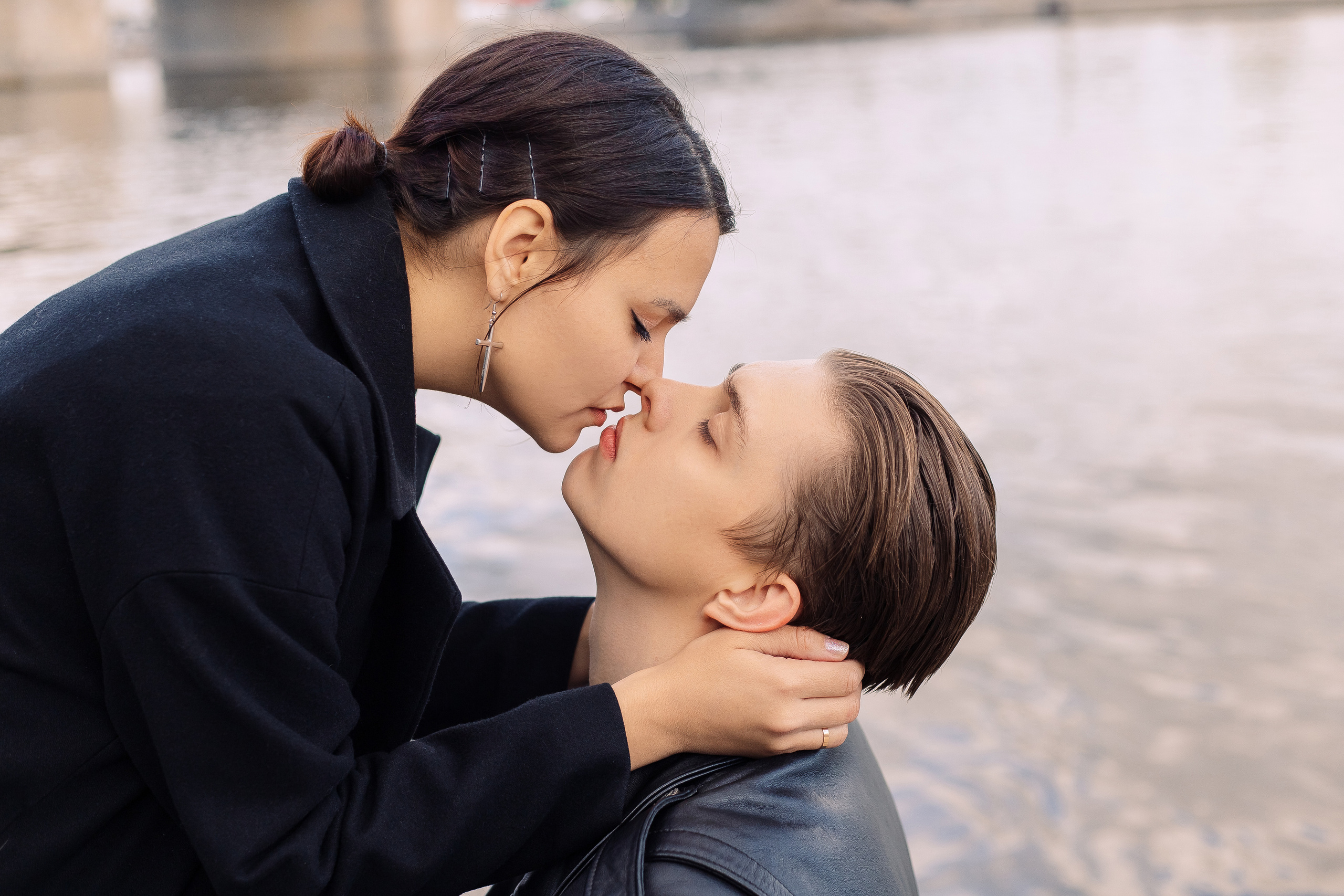 Свадебная прогулка по набережной в Санкт-Петербурге. Фотограф в Санкт-Петербурге, Анна Скворцова