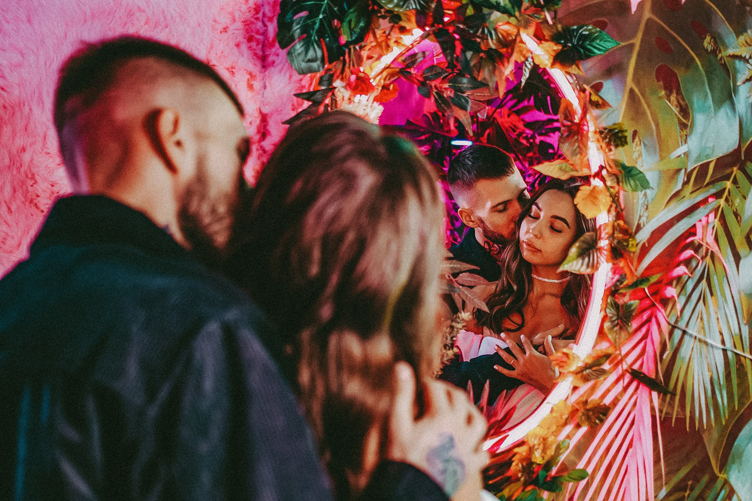 Свадебная фотосессия в студии. Фотограф в городе Самара Александр Гераськин