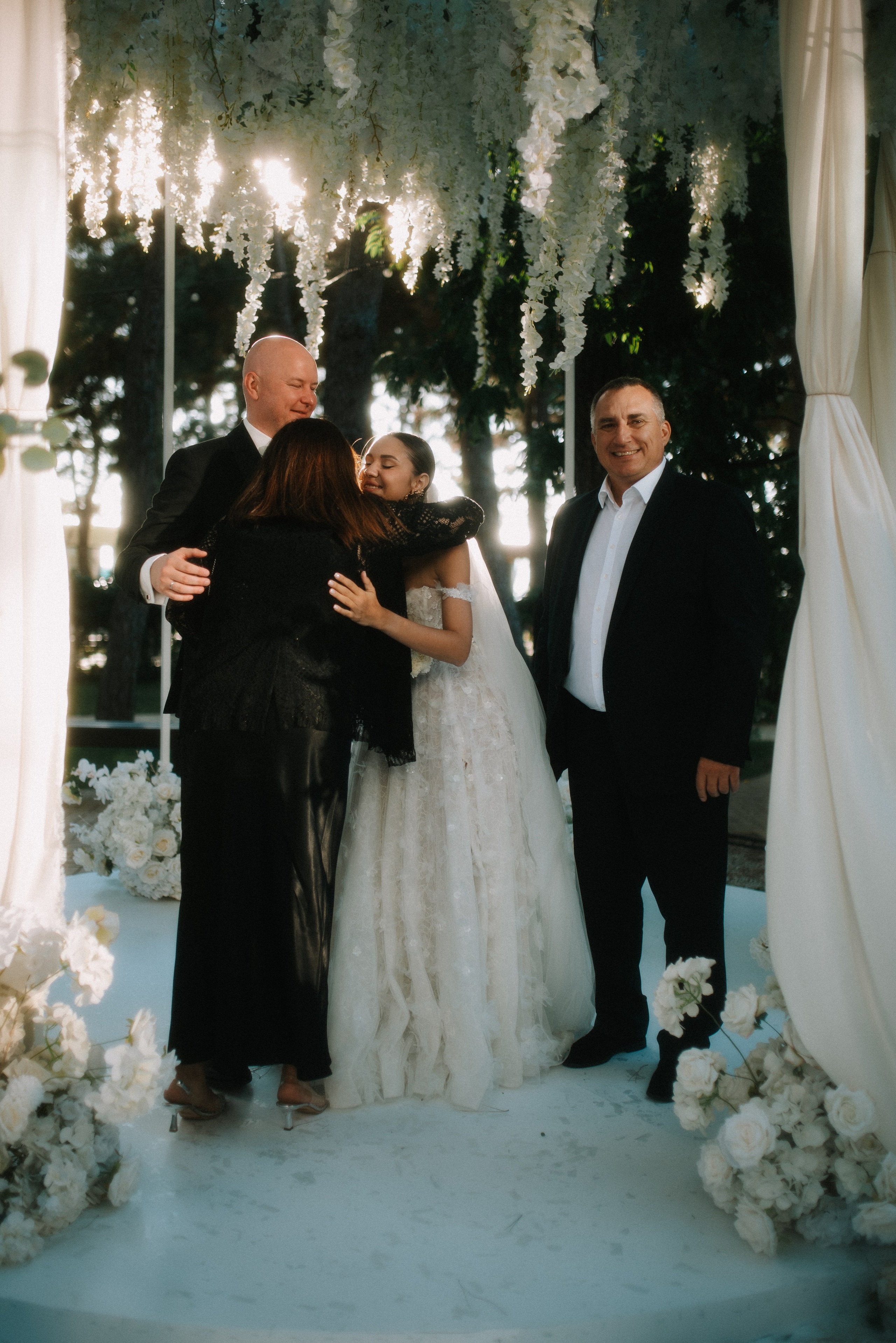 Александр и Виктория | Полный свадебный день. Выступала в качестве второго фотографа. Фотограф Санкт-Петербург, Новороссийск