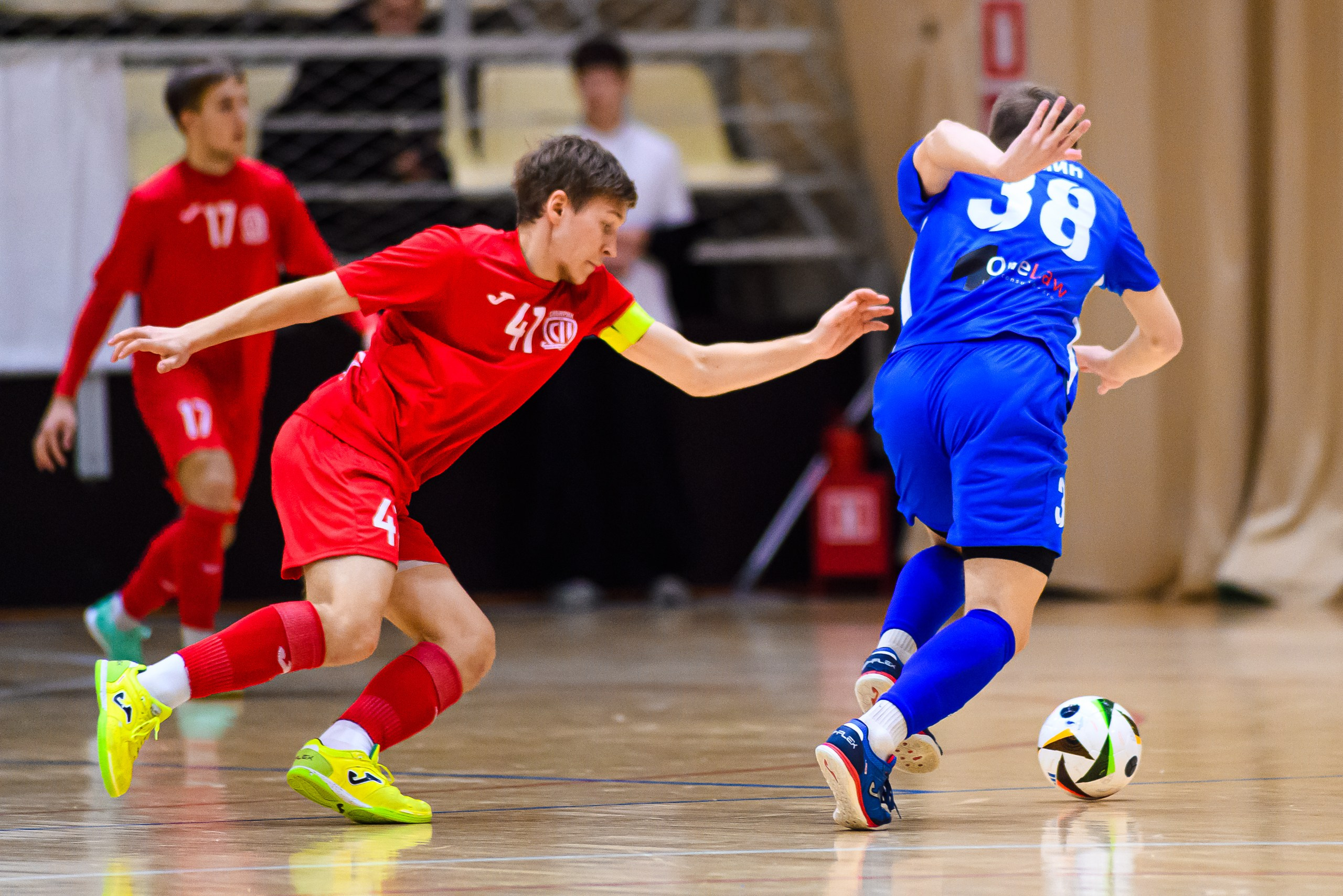 Высшая лига по футзалу — Сезон 2024-2025 — 2ой тур. Репортажный фотограф в Кемерово