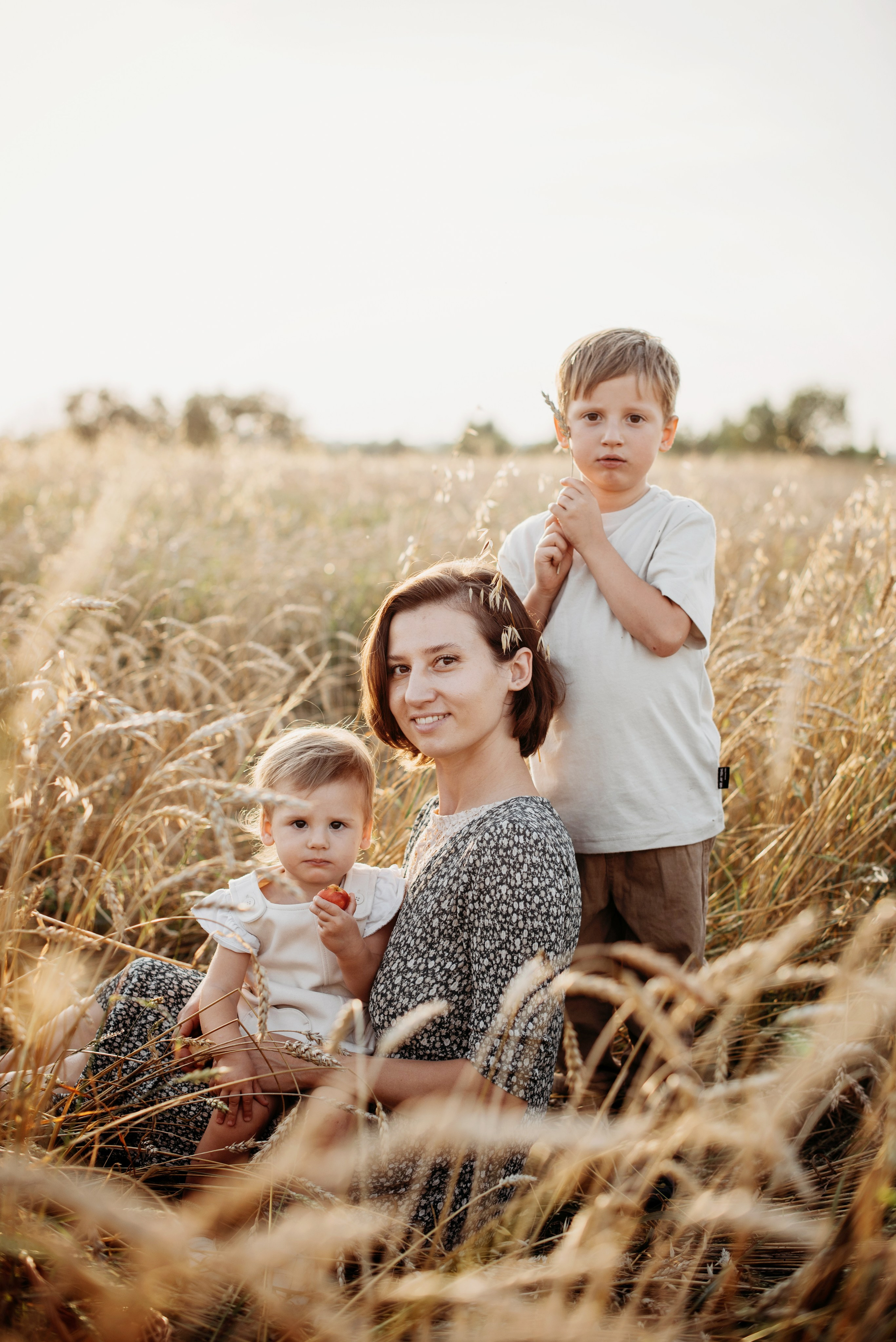 Катя и дети. Фотограф Томск Наталья Стволова
