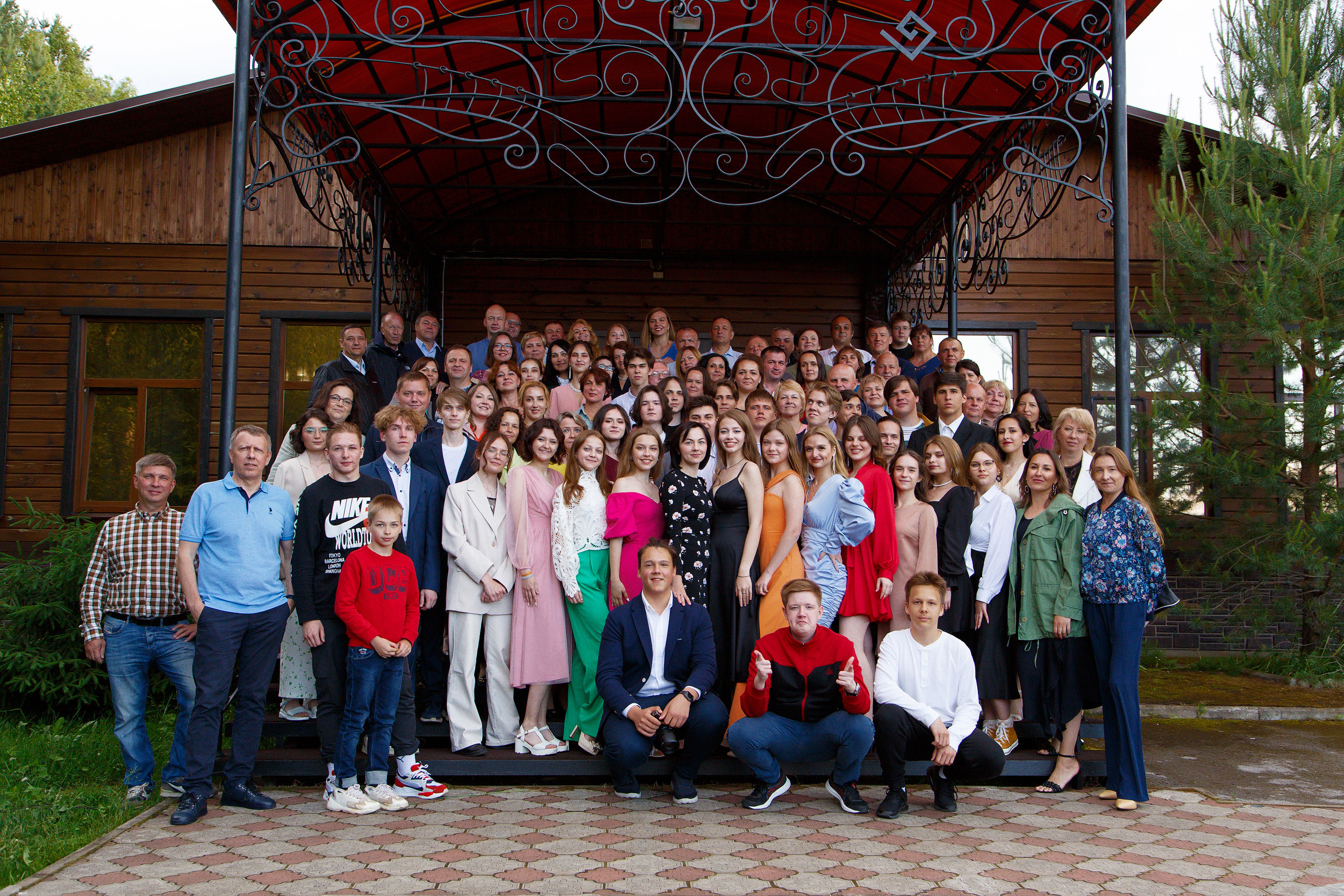 Выпускной Гимназия № 6 2022 г. Фотограф Дмитрий Молчанов | Фотограф Пермь | Фотограф