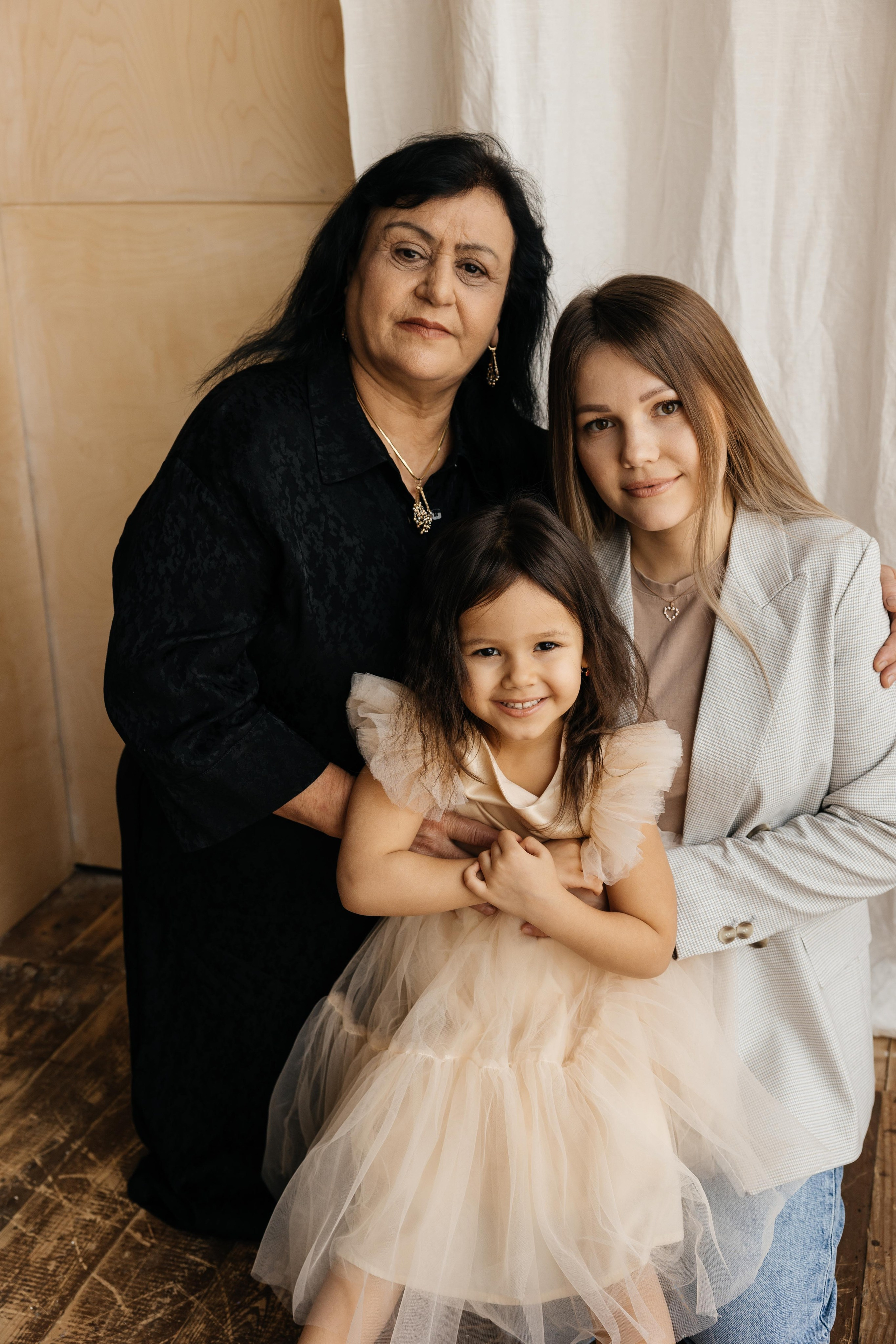 Семейная фотосессия для Наваи и Насти. Свадебный и семейный фотограф Рассказова Виктория