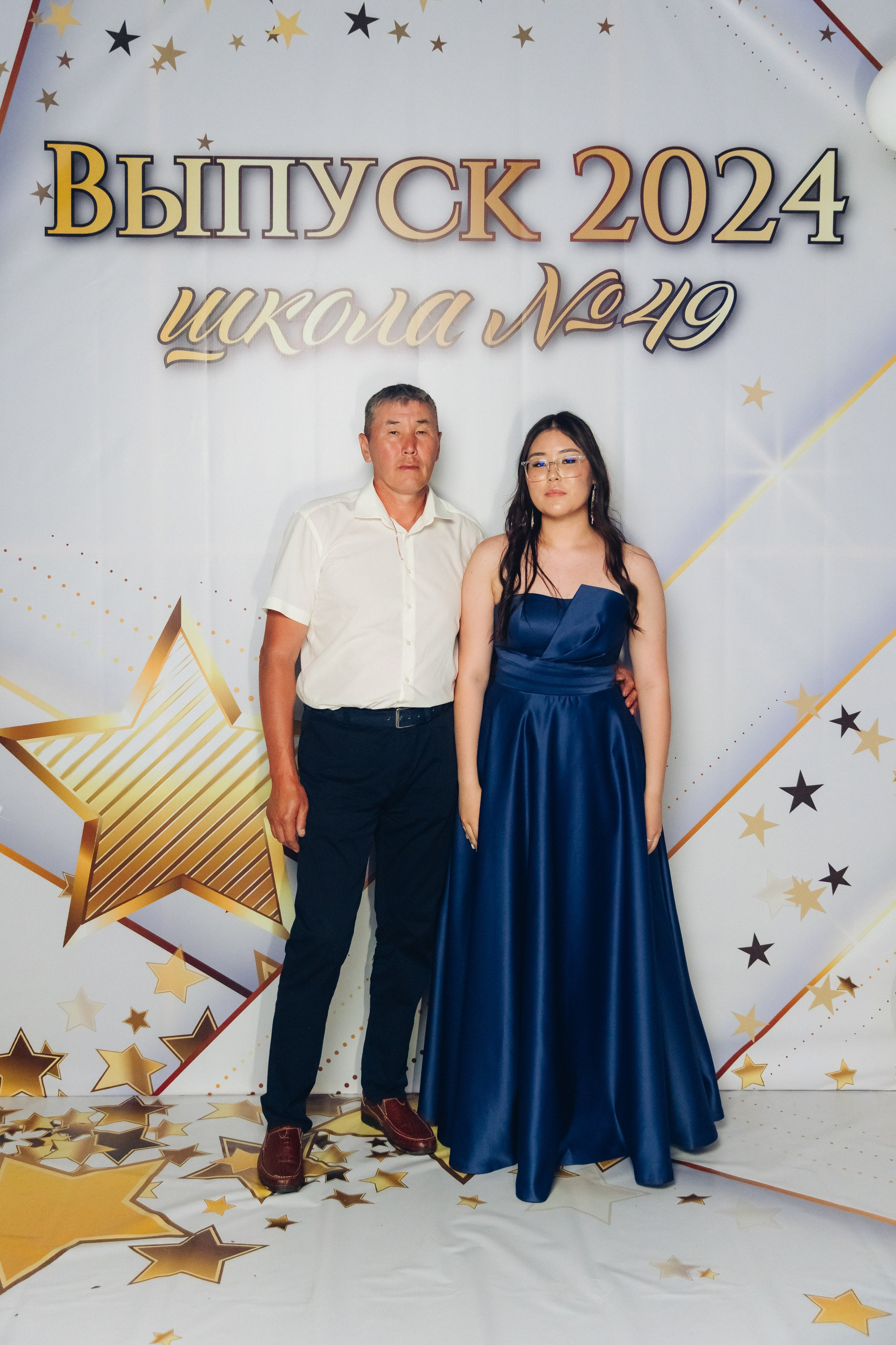 Выпускной вечер. 49 школа. Баран на корове. Свадебный и семейный фотограф в Улан-Удэ