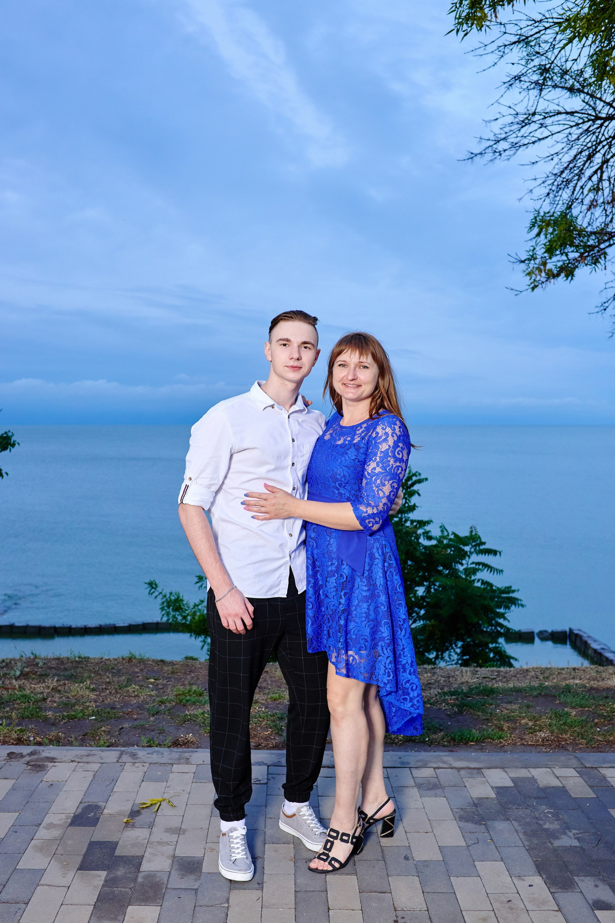 Выпускной 35 Сош. Фотограф Выпускные альбомы Таганрог Сергей Коробченко