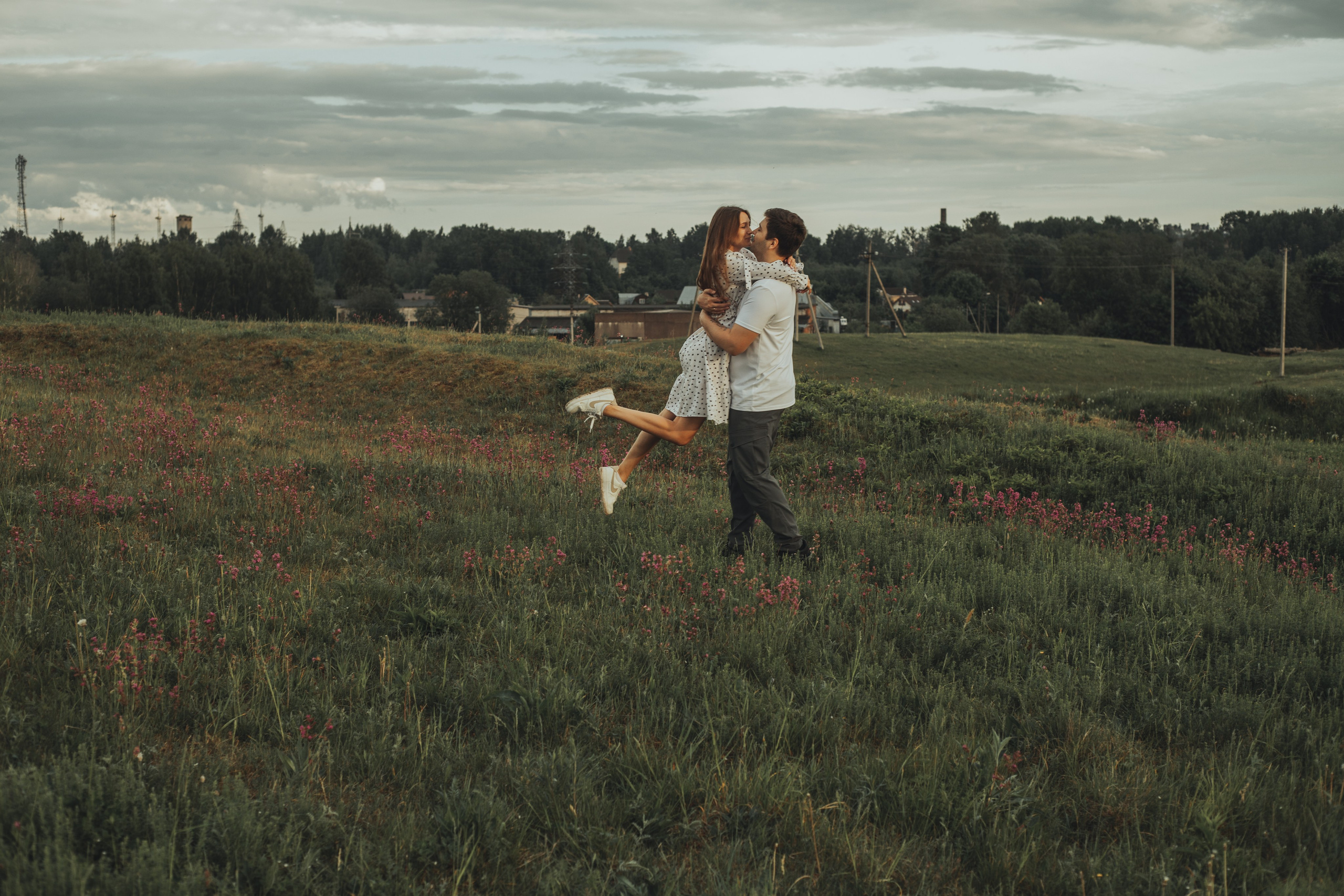 Любовь в поле. Главная