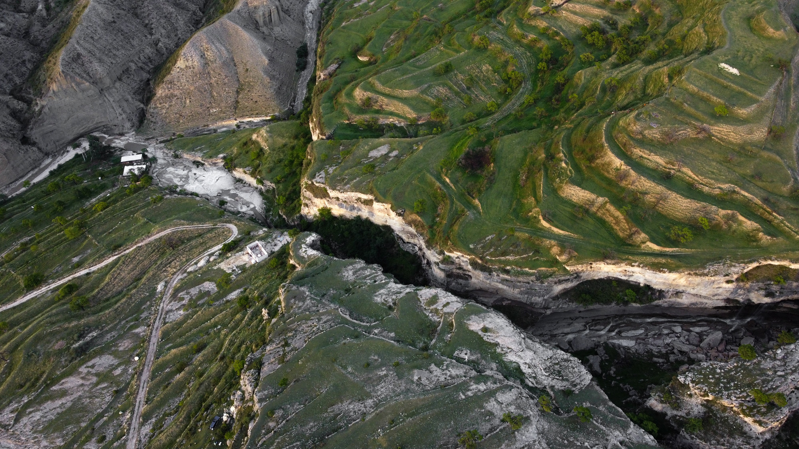 ВЗГЛЯД СВЕРХУ