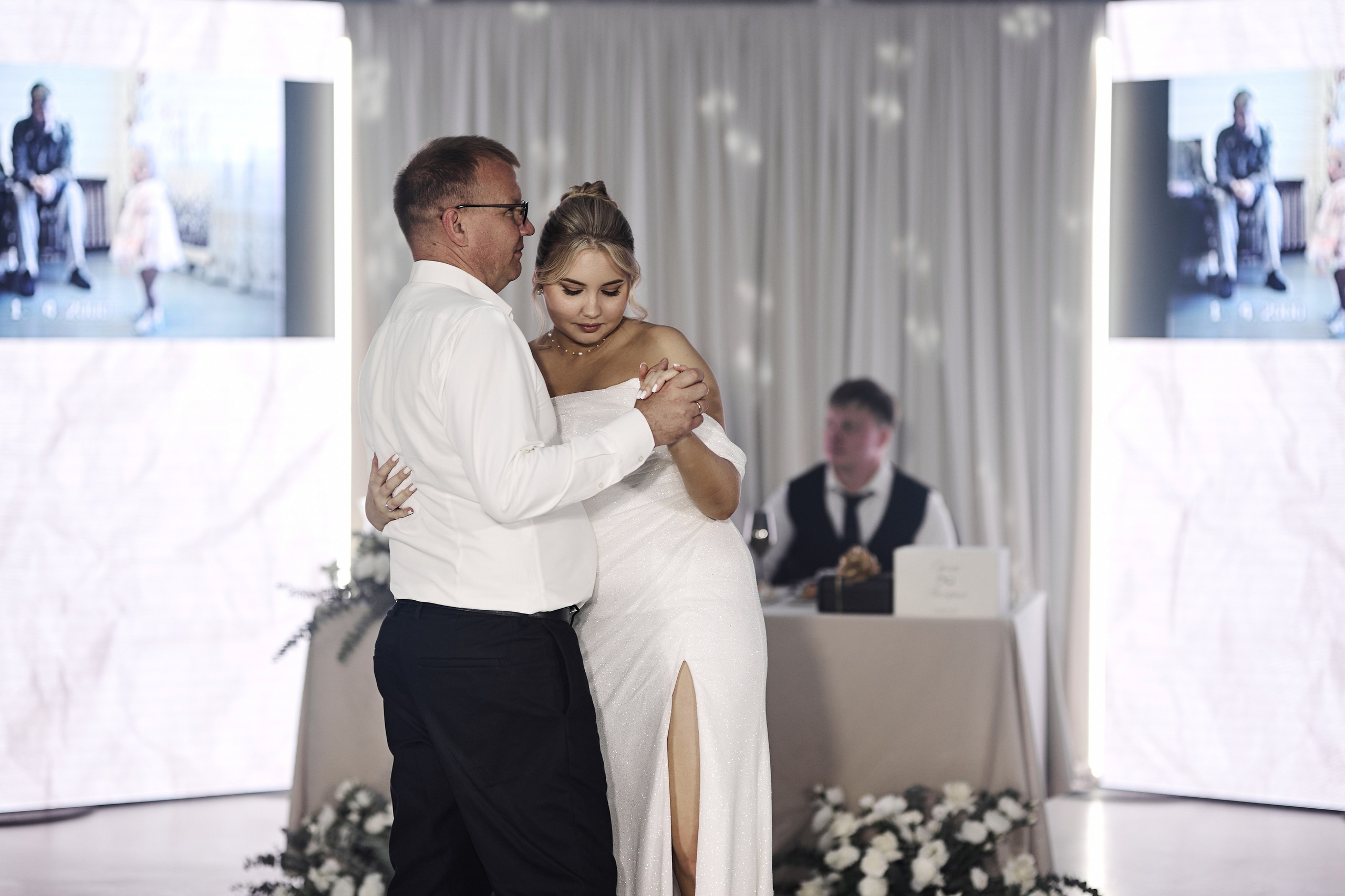 L'amour que illumine. Студия декора НикитинаДекор — оформление мероприятий в Ульяновске. Профессиональное создание эксклюзивных декораций