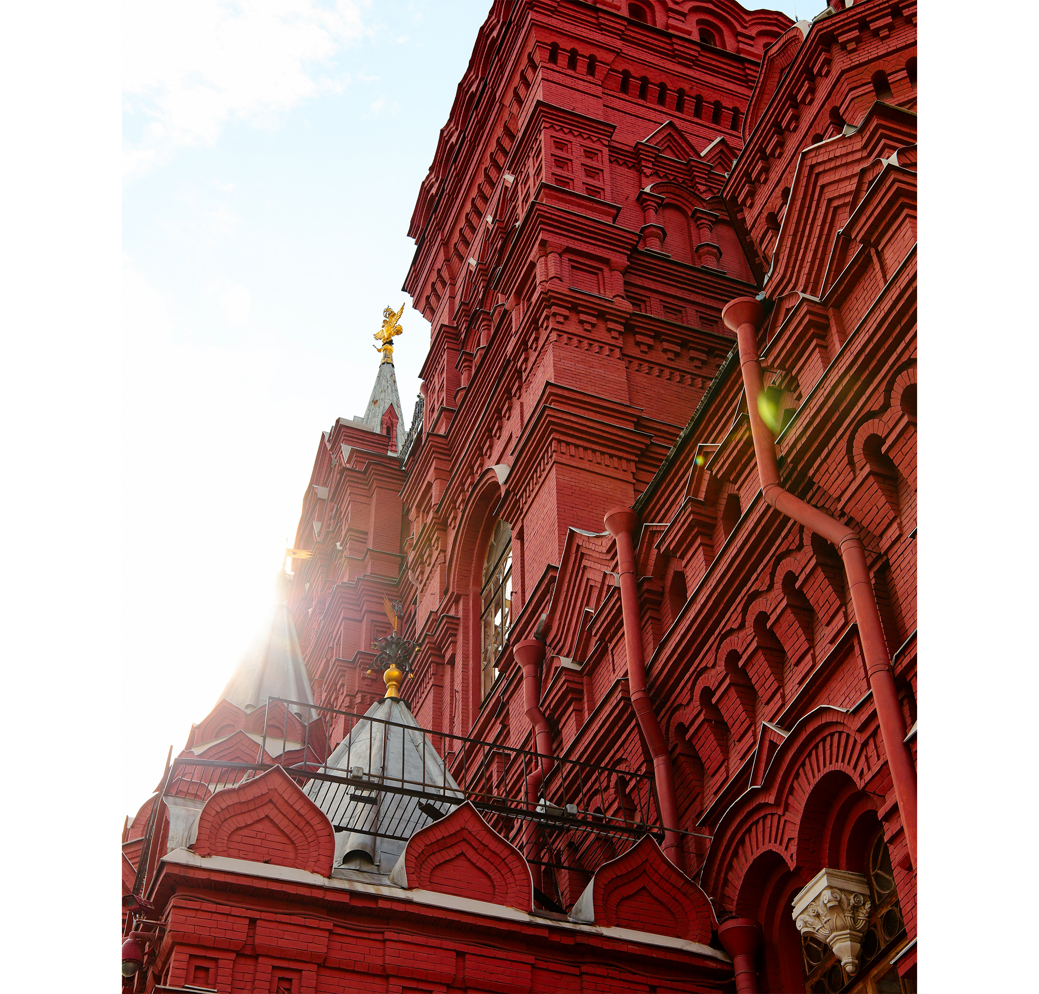 MOSCOW TAPE. Фотограф/дизайнер в Екатеринбурге Хитрый Дмитрий