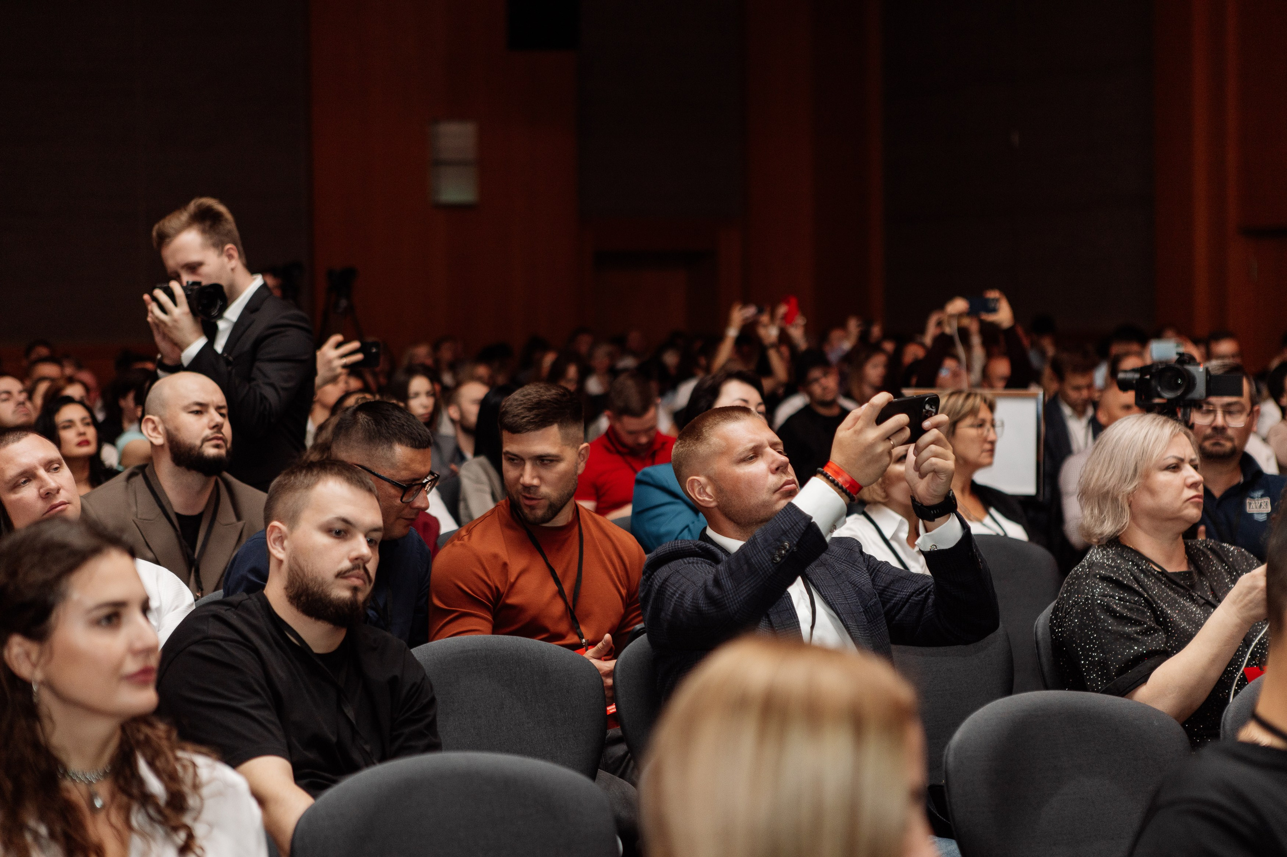 Конференция по флиппингу с Оскаром Хартманом. Свадебный, репортажный фотограф в Москве Татьяна Семина