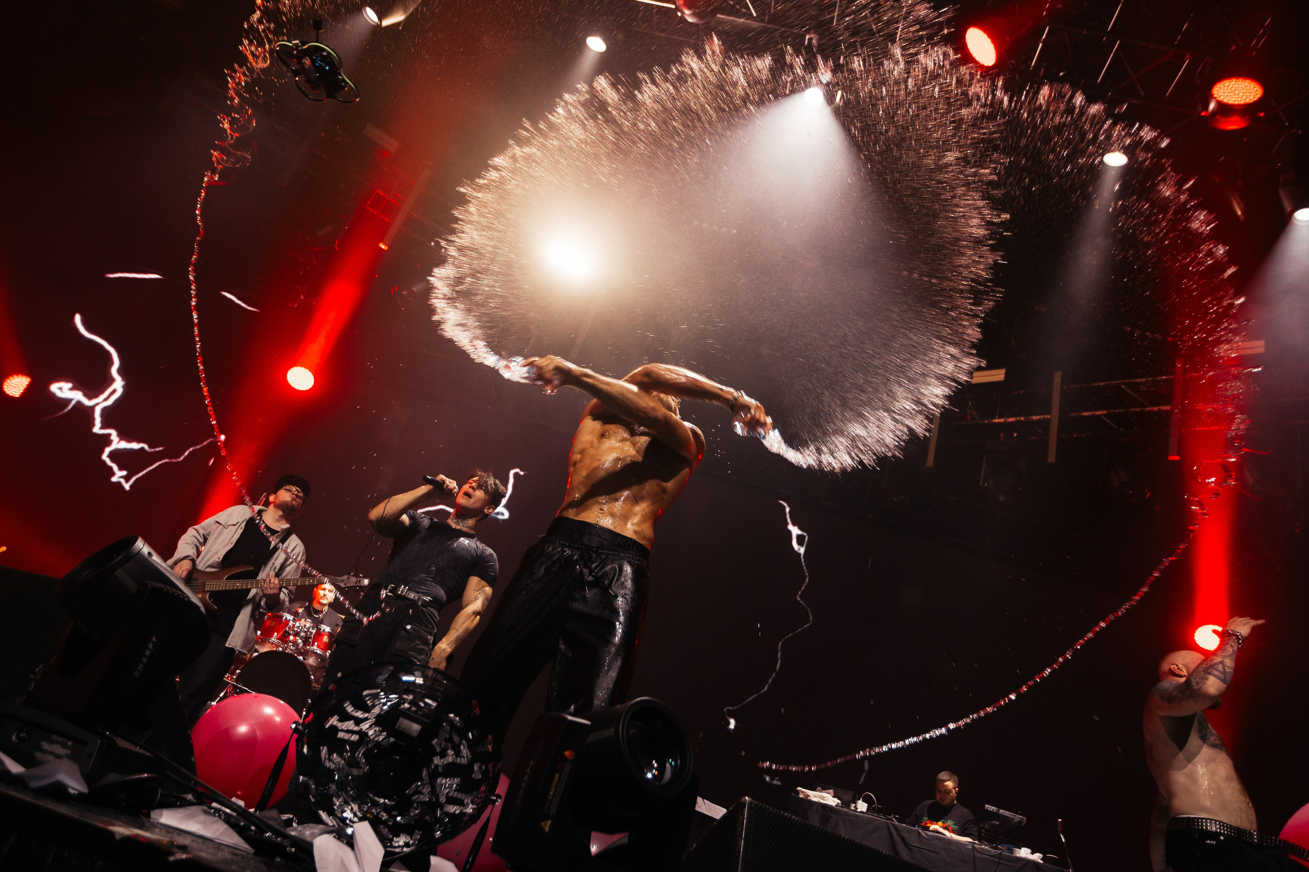 ЛЁША СВИК 07.03.25. Концертный и репортажный фотограф в Москве и Санкт-Петербурге Мария