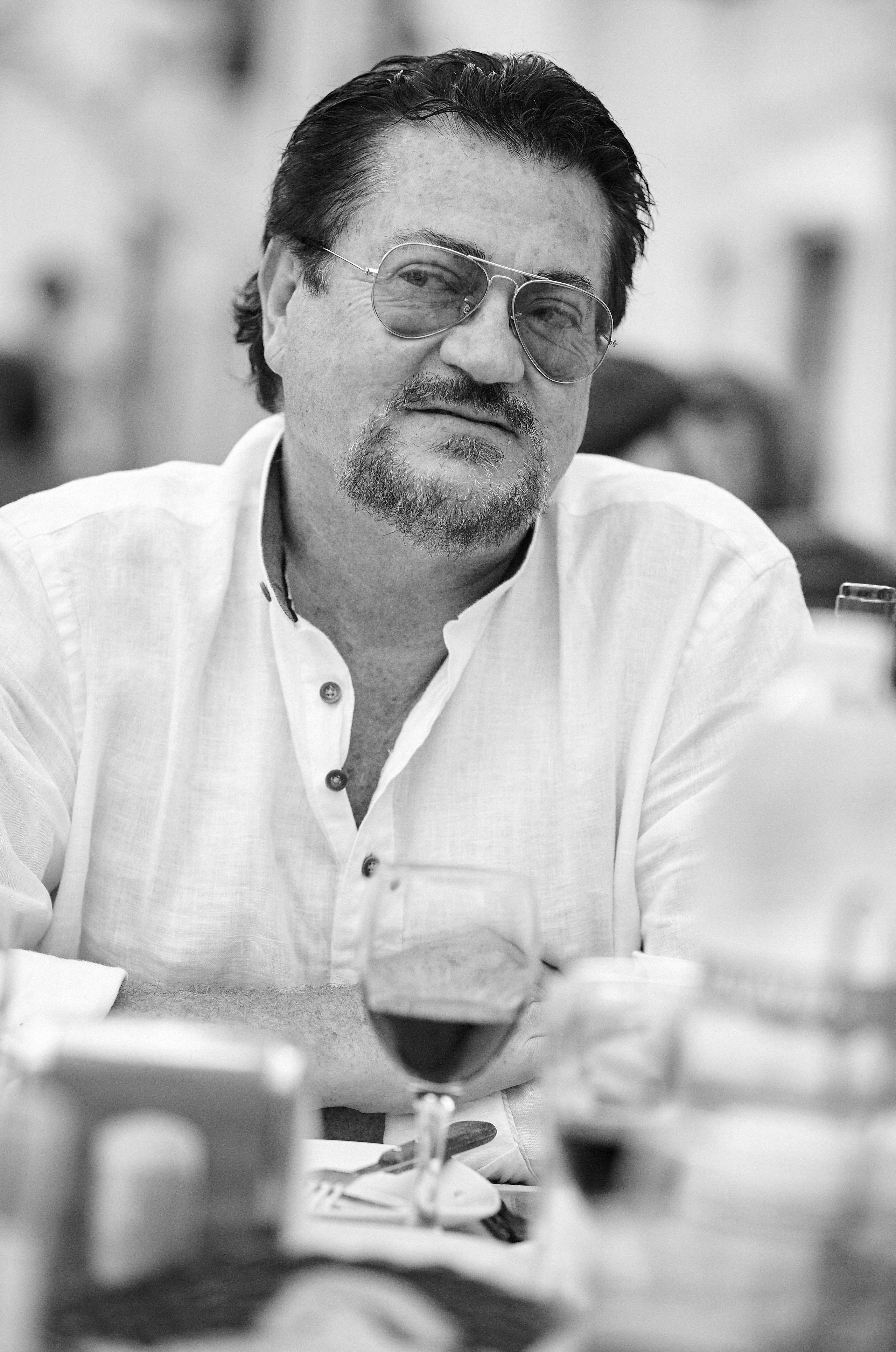 Ginnes Serran-Pagan. Художник. Скульптор. Поэт. Философ. Фотографирую масштабные события, людей и их истории по всему миру. Константин Трубников