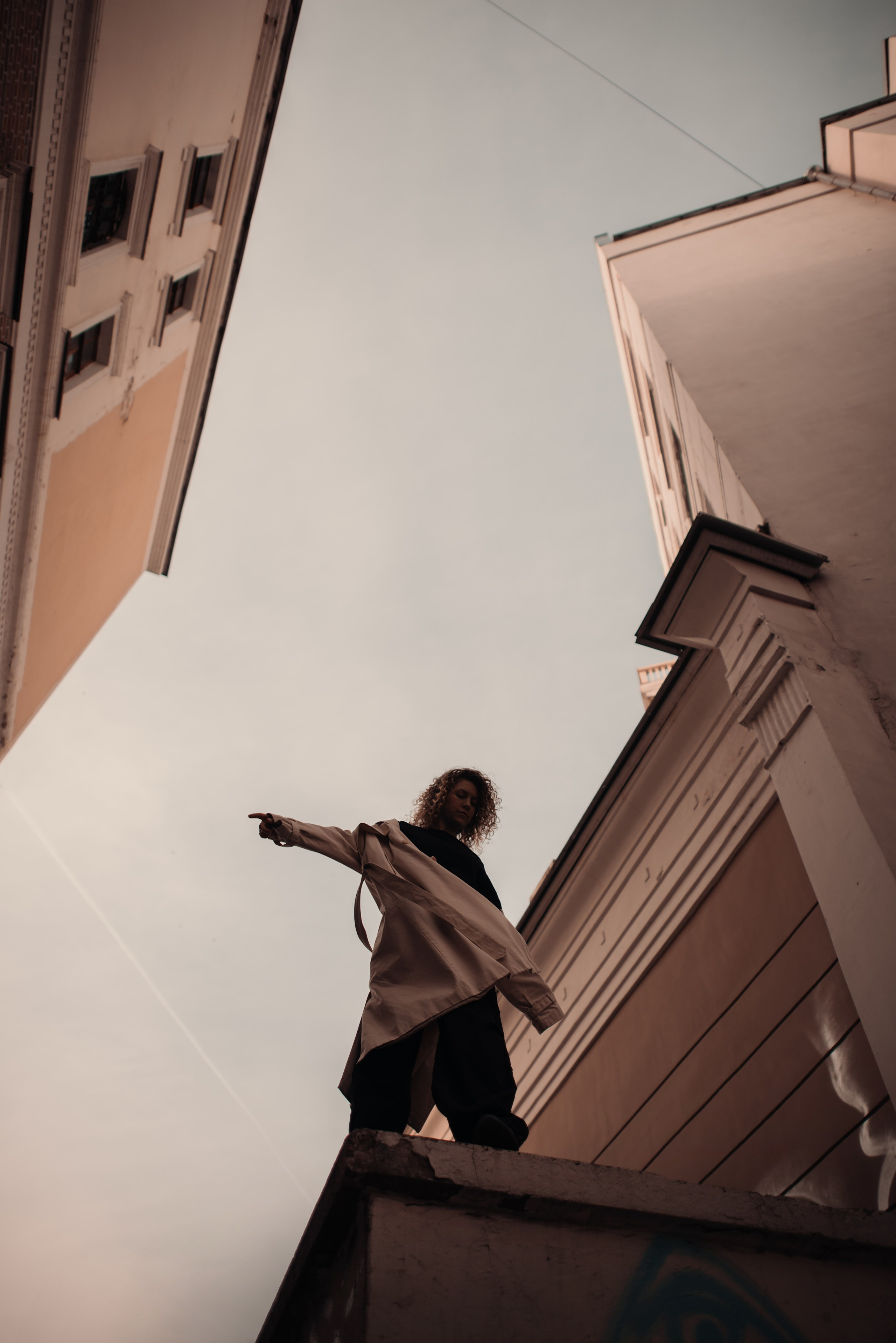 Рассвет в городе: Ира и парсон Гром. Портфолио