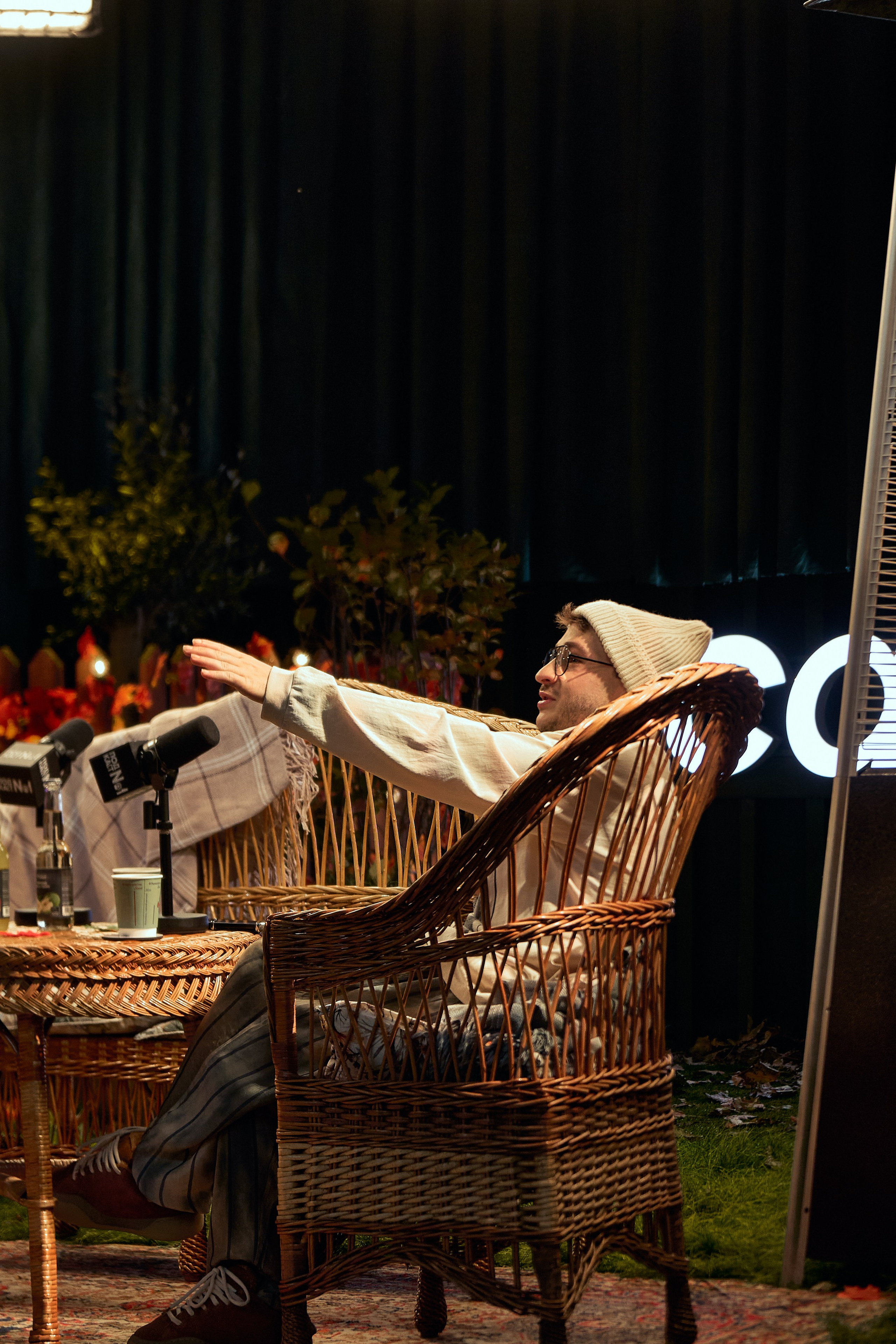 Бэстейдж «Летний подкаст № 1». Главная