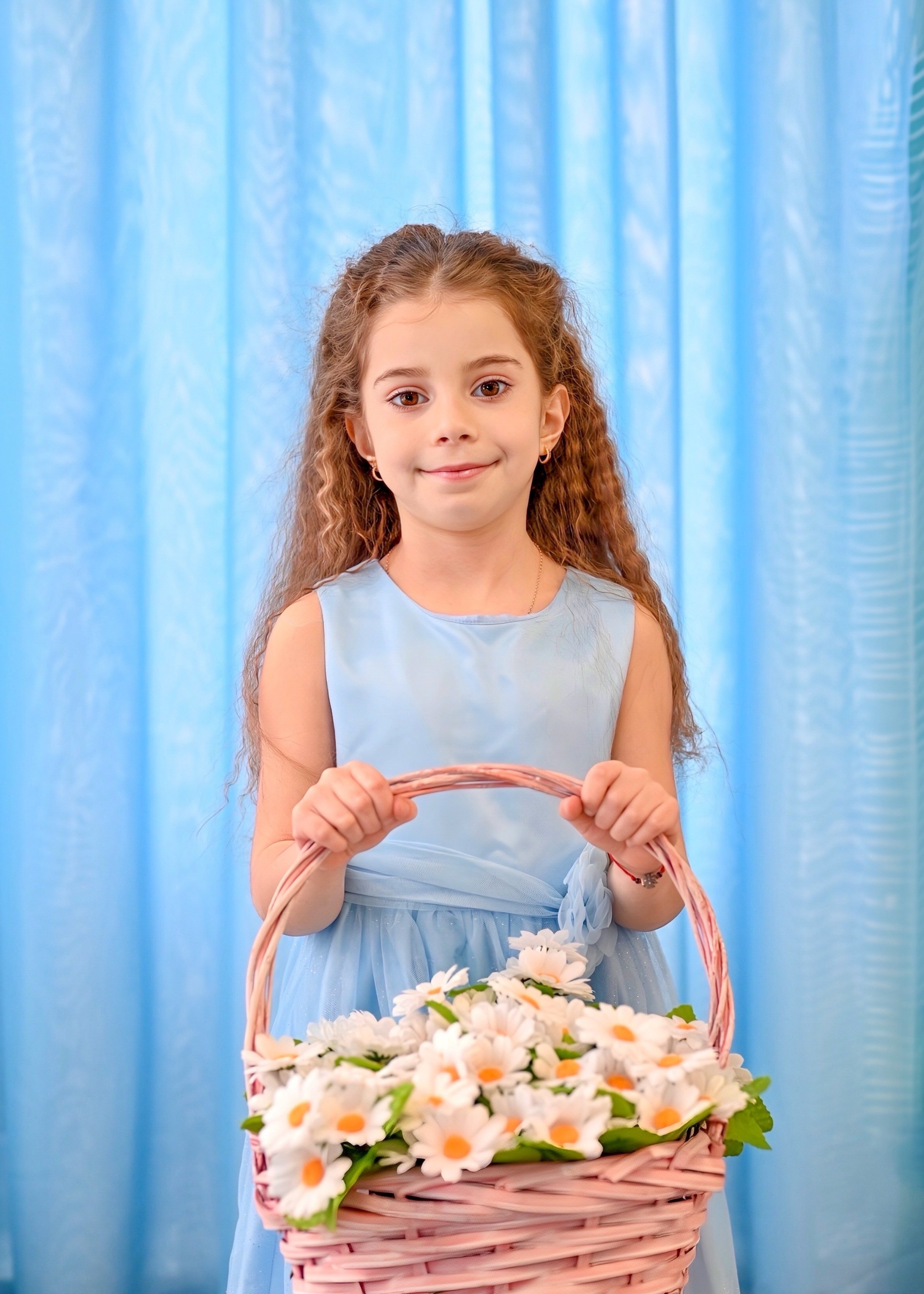 Праздник в группе Цветик семицветик. Семейный и детский фотограф Москва