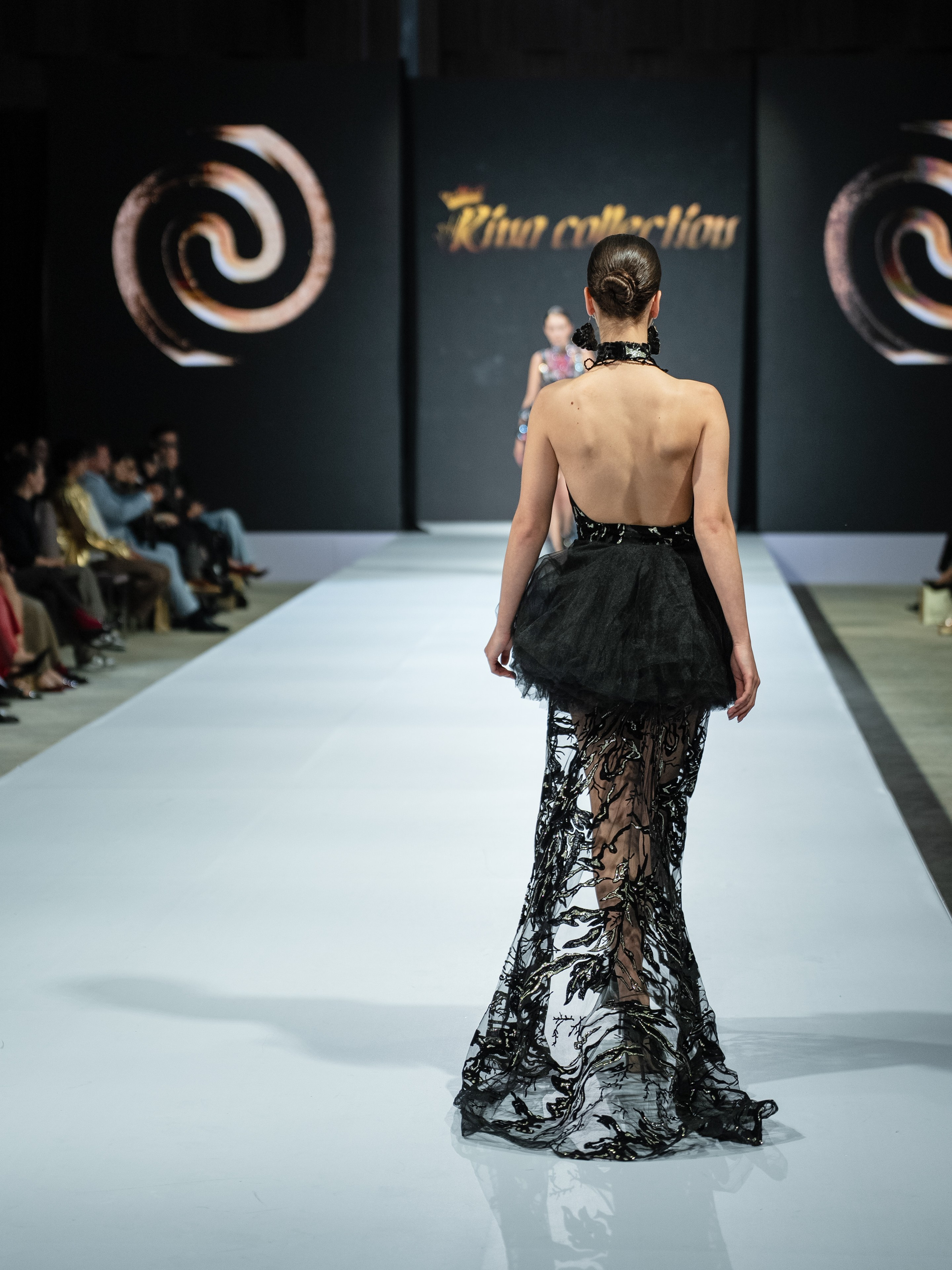 EURASIAN FASHION WEEK Rina Collection. Сайт Алматинского НЮ АРТ, будуар и фэшн фотографа Дениса Карпенко