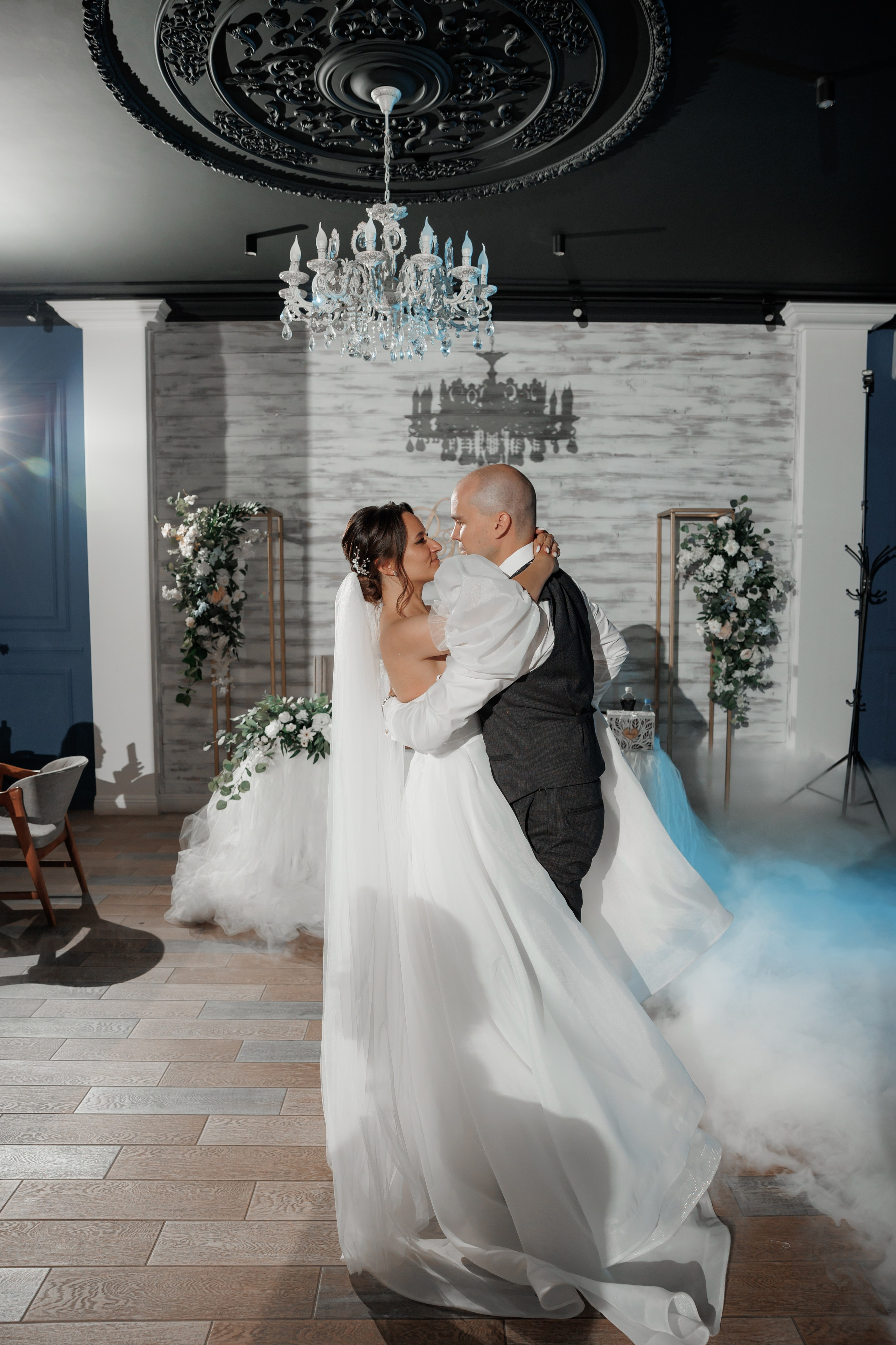 Полина и Дмитрий, загородный клуб «Барин», ЗАГС в г. Пушкино. Свадебный и репортажный фотограф (Москва, Королев и другие)