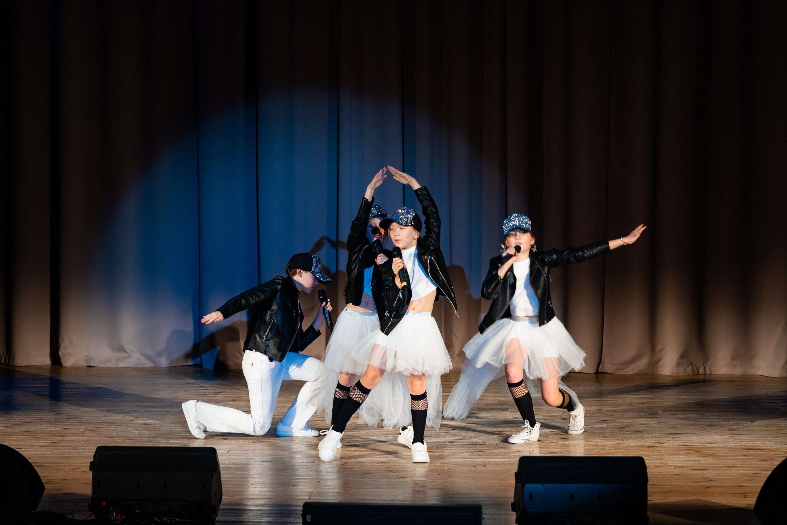 Концерт ДК Буривестник. Фотограф Никита Комаров