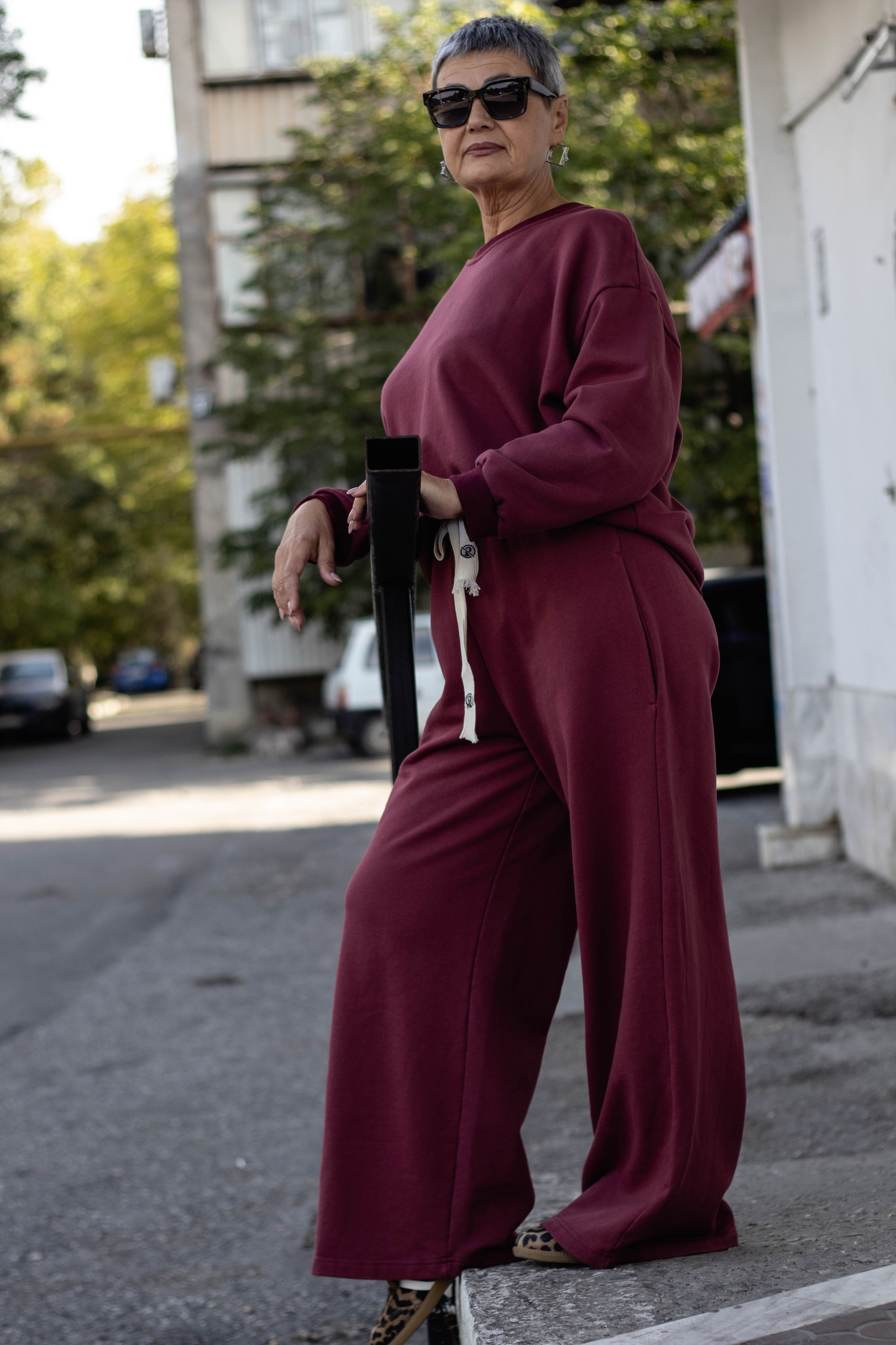 «Она среди улиц: лёгкость и стиль». Уличный фотограф Города N