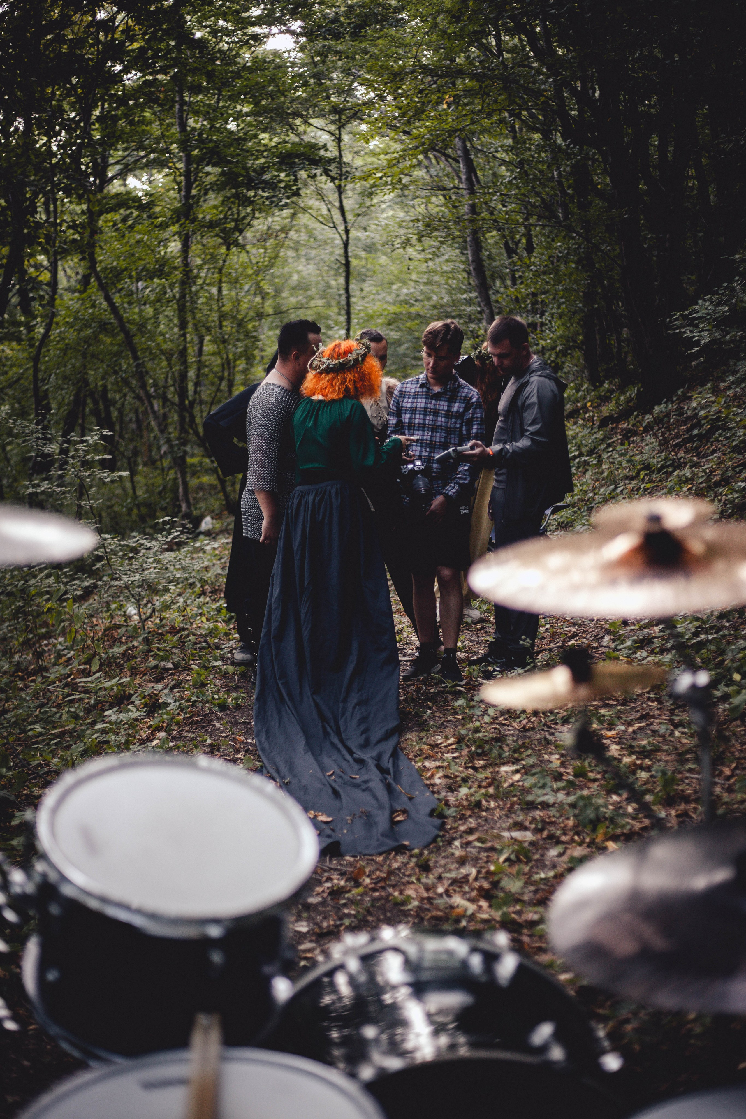 Клип. Уличный фотограф Города N