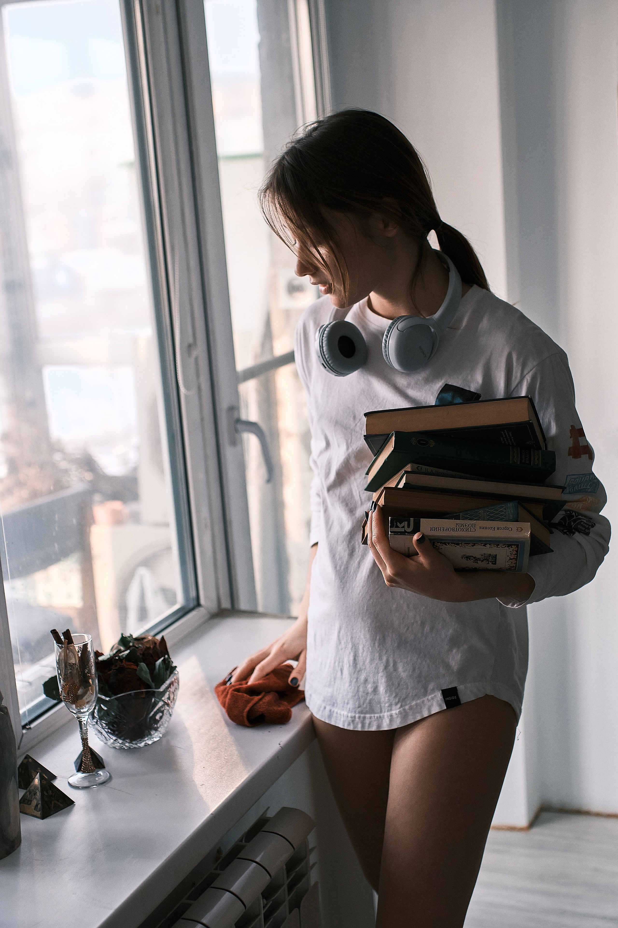 Домашние фотосессии, фотосессии у тебя дома в Санкт-Петербурге. Фотограф женский портретный будуар лавстори Санкт-Петербург Виктор Иванов