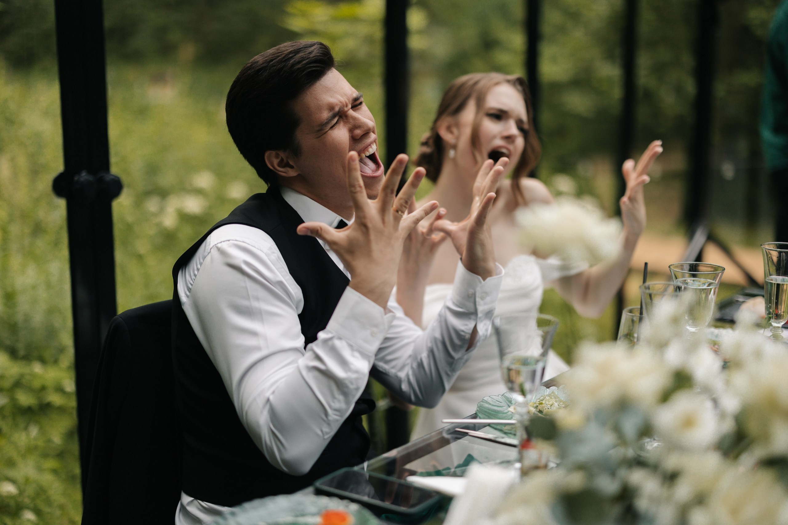 -Давай сделаем вид, что мы нормальные? -НЕТ. Свадебный фотограф Москва Мотеюнайте Виктория