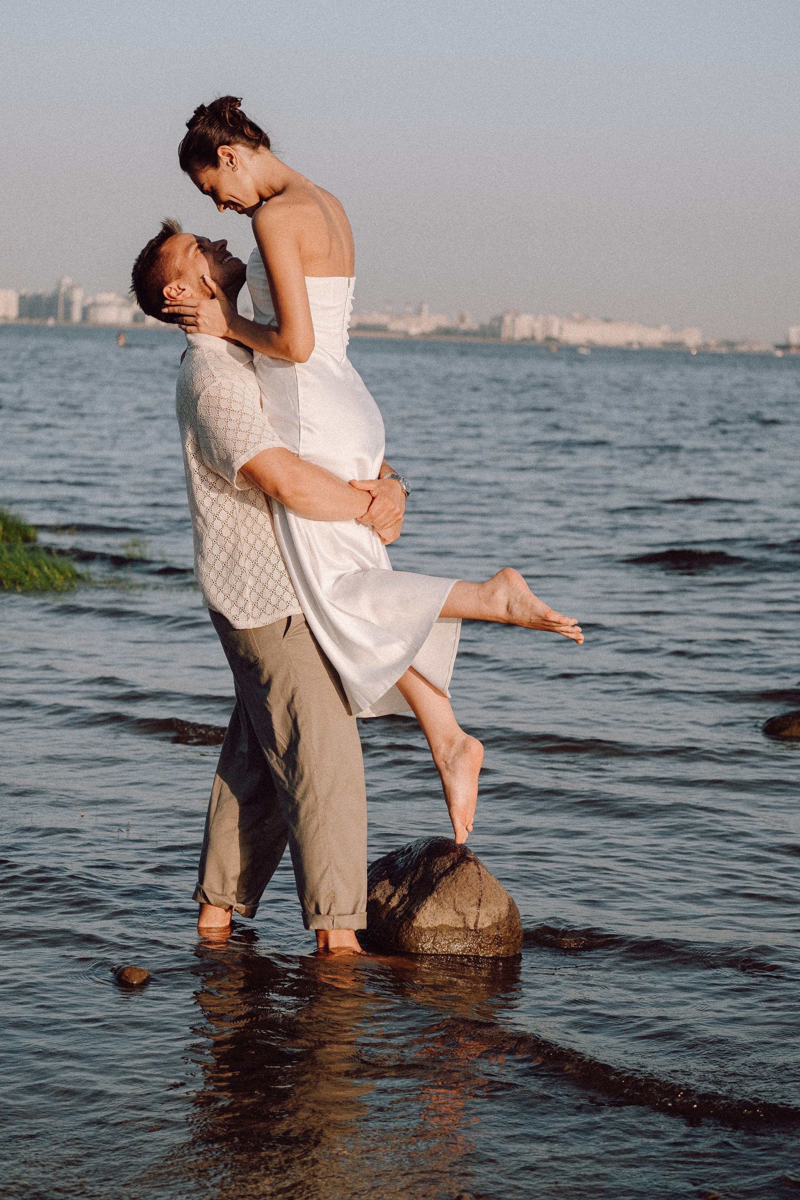 СВАДЕБНАЯ ФОТОСЕССИЯ ВЫЕЗДНОЙ ЦЕРЕМОНИИ (ФИНСКИЙ ЗАЛИВ). Профессиональный фотограф, Санкт-Петербург — Виктория Богомолова