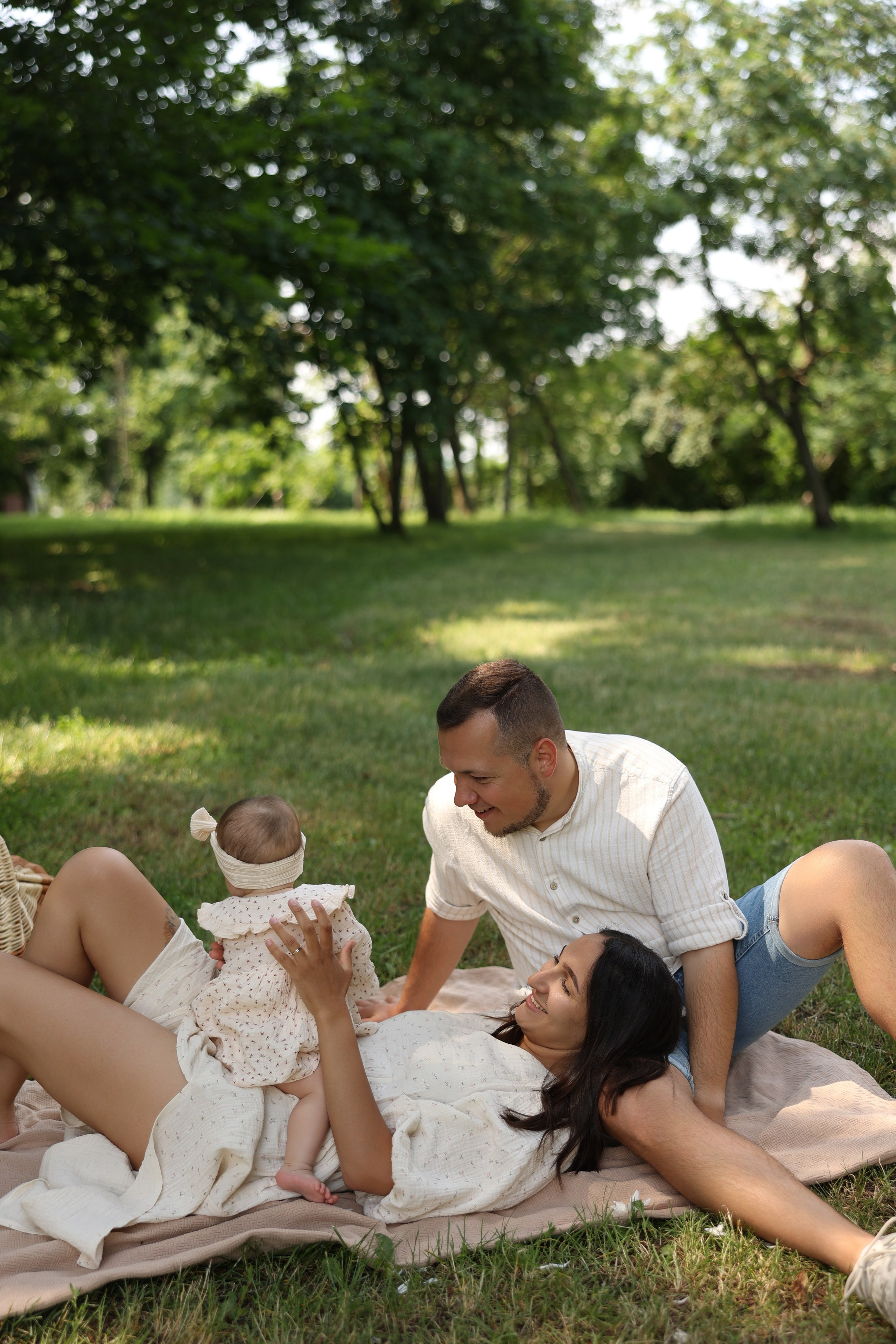 Мила, Валера и Оливия. Свадебный и семейный фотограф в Москве Ломова Ирина