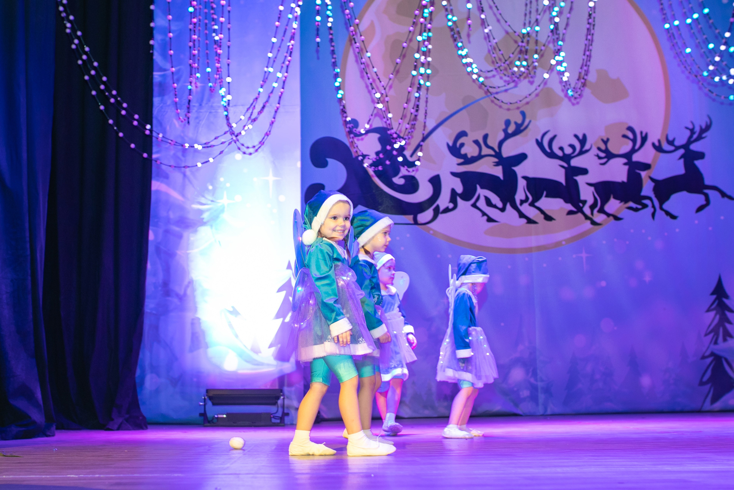 Танцы на районе.Новогодний отчет. Фотограф в Новосибирске Ася Зверева