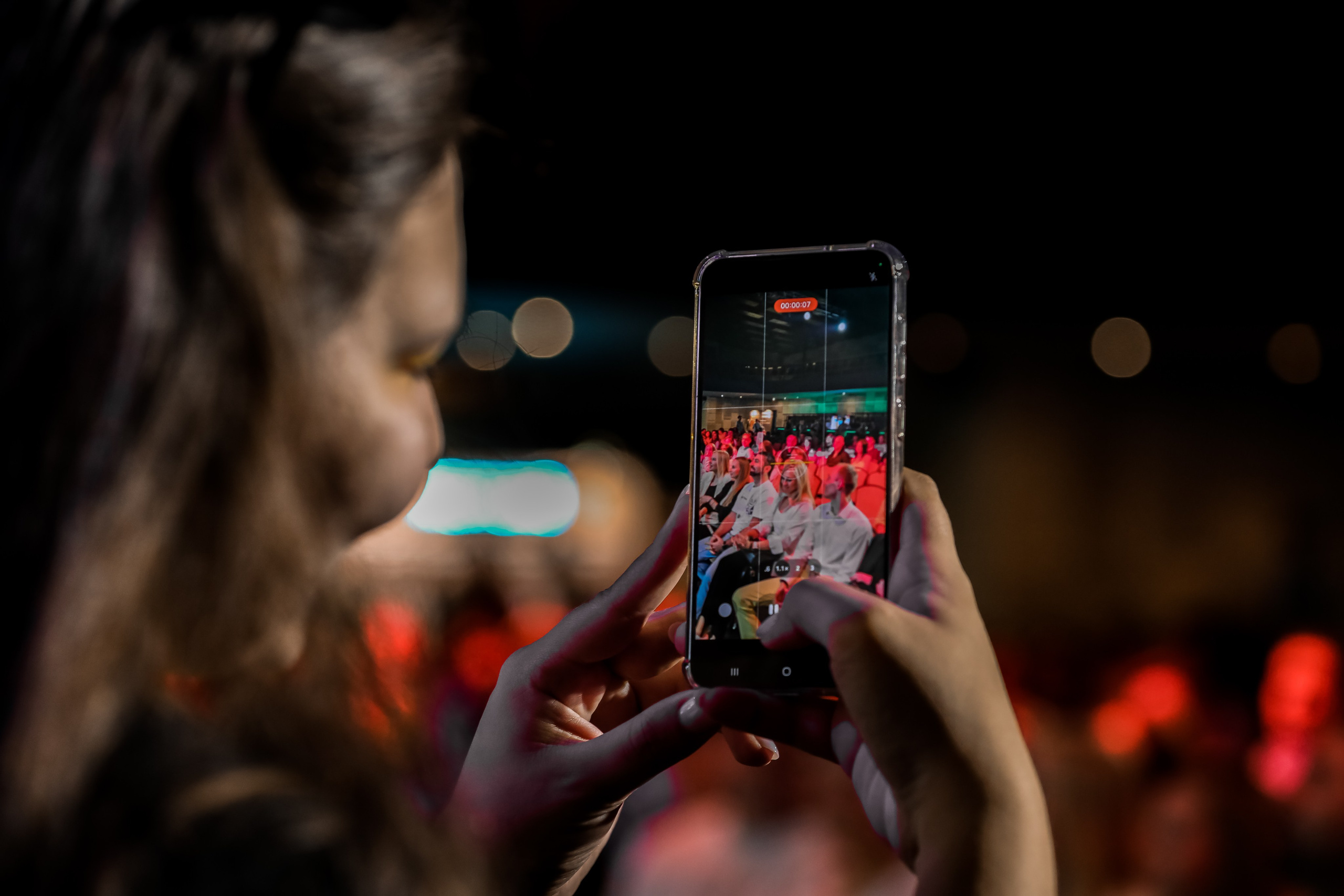 ФЛАГМАН / ГЛАВНЫЕ СПИКЕРЫ ОЛЕГ ТОРБОСОВ / СТАС ЕГОВЦЕВ. Photographer Viktoriya Markushina «My world throug»