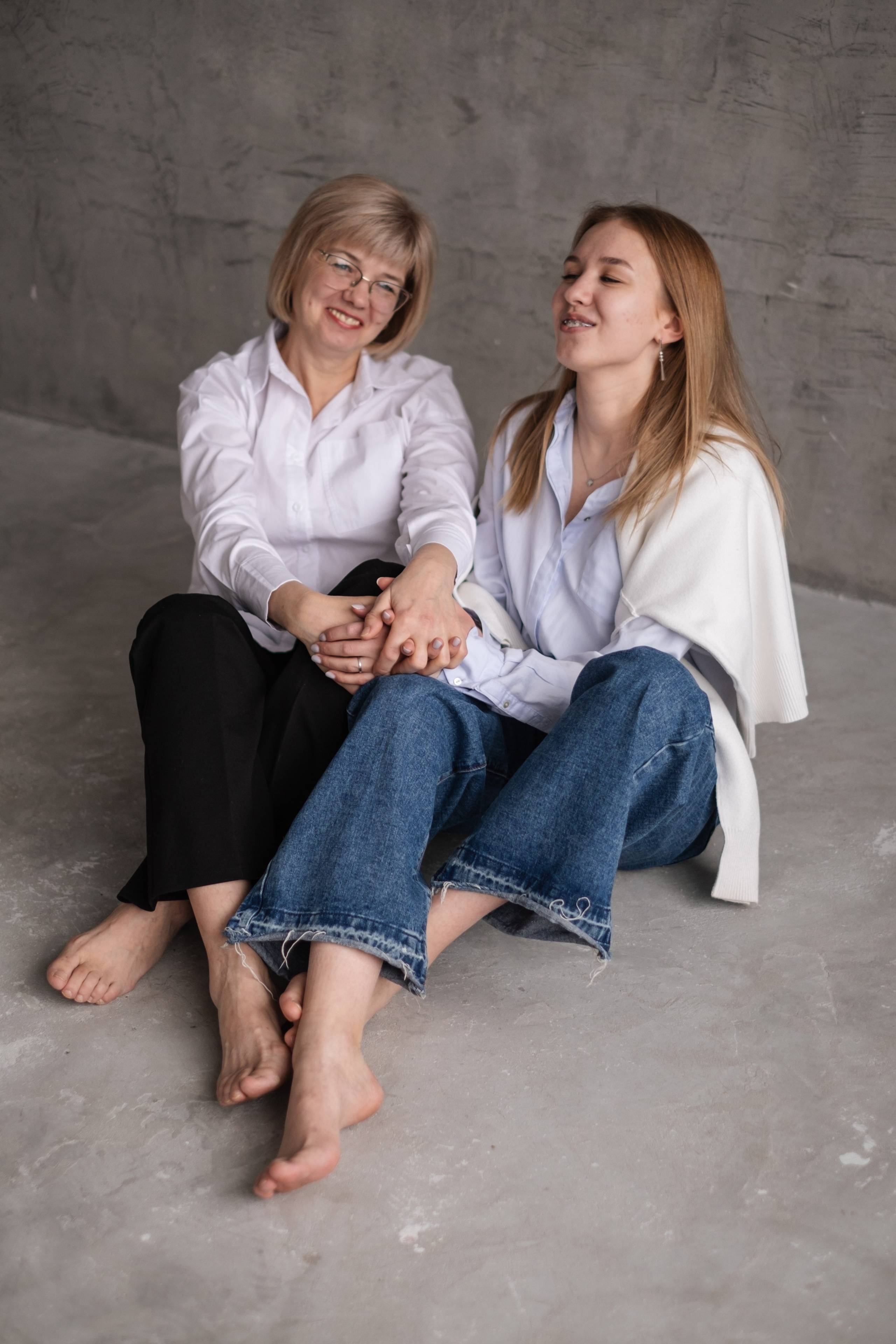 Наталья и Оля | мама и дочь в студии. Фотограф в Новосибирске Диана Ильиных