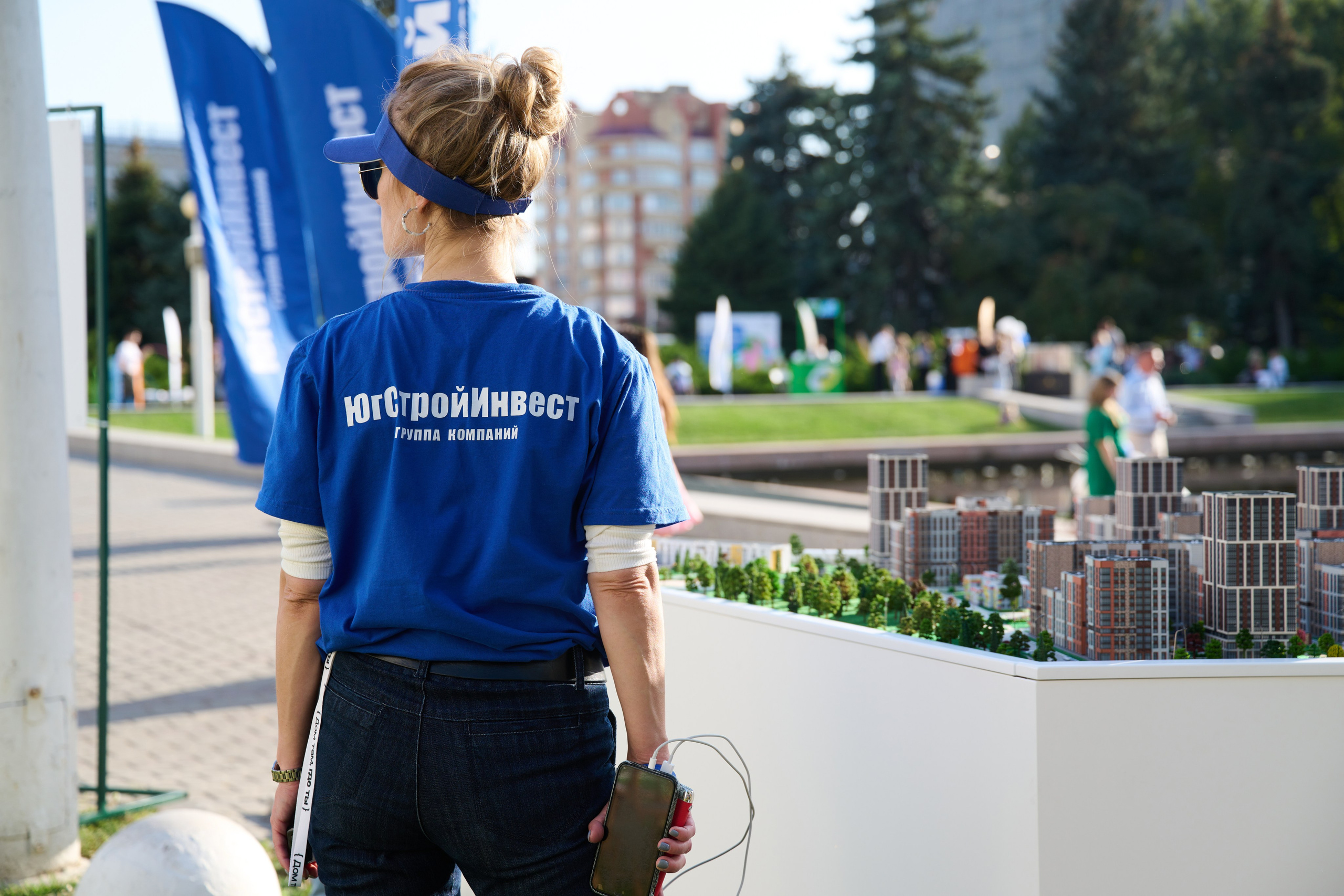 Фестиваль Жилищный базар в Ростове-на-Дону на Театральной площади | Организатор Event-агентство «До Мурашек». Свадебное и event агентство До Мурашек Ростов-на-Дону