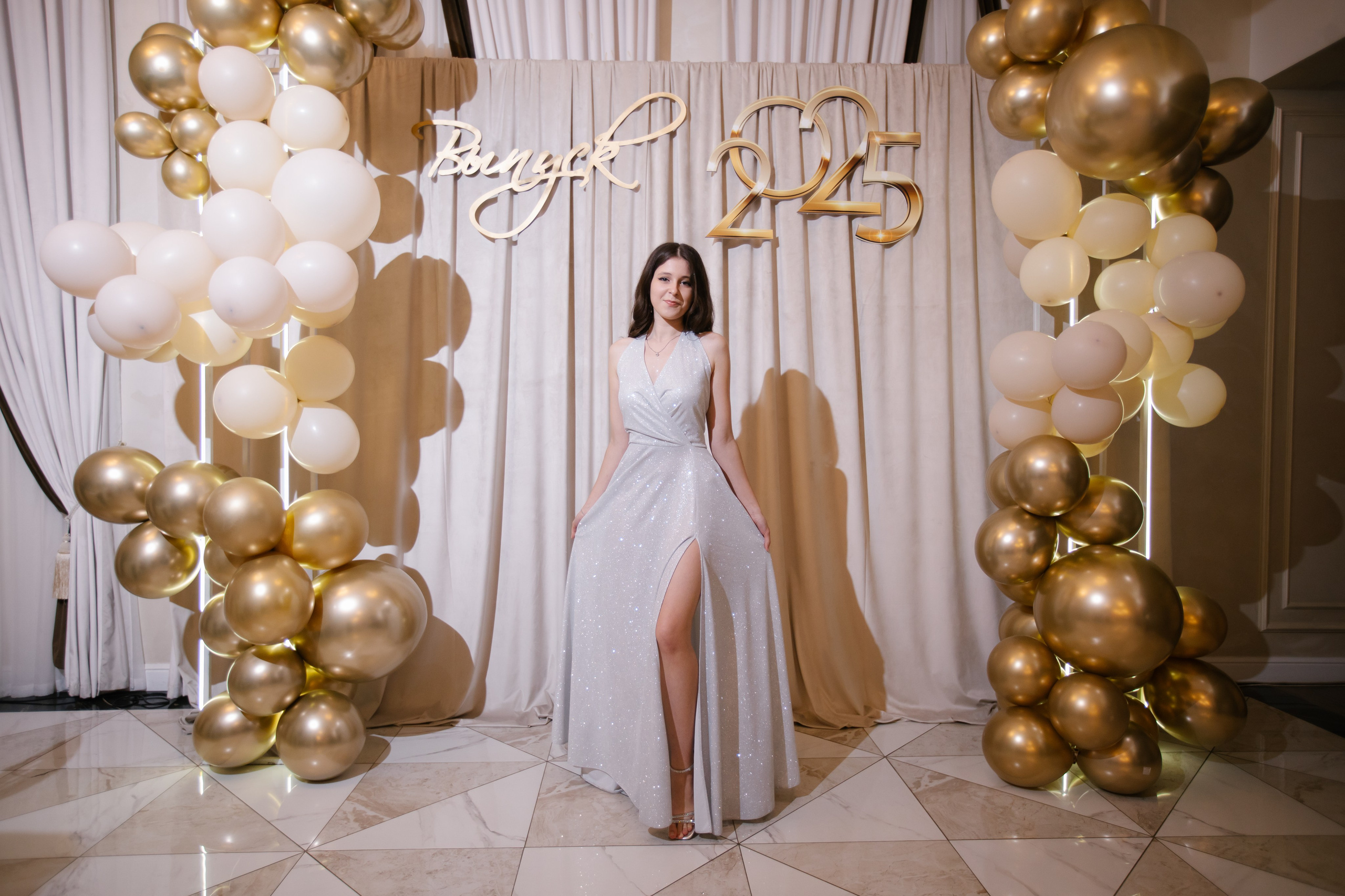 11 класс, ресторан «Тет-а-тет»