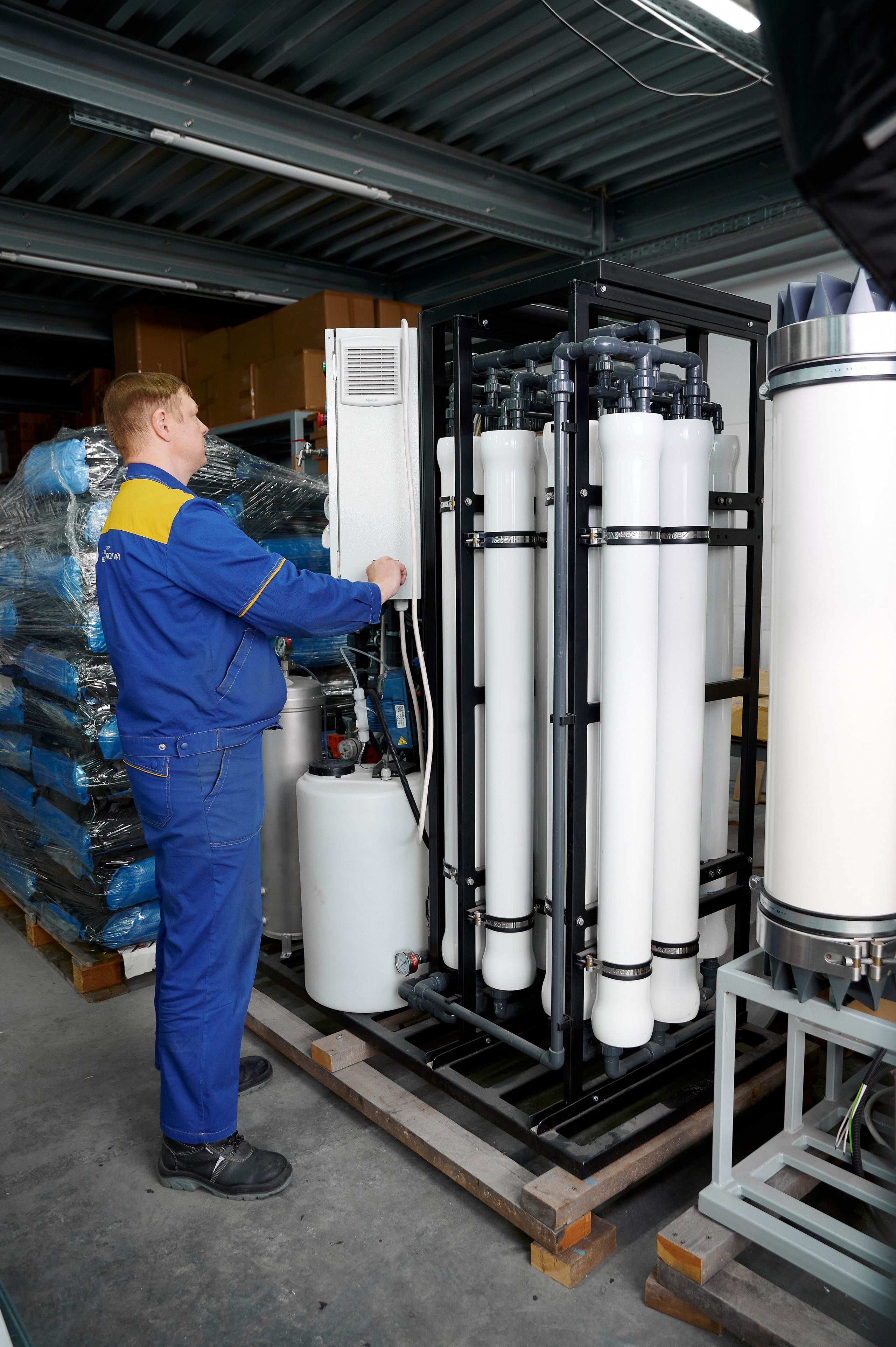 Промышленная фотосъёмка на производстве в Екатеринбурге. Профессиональная съёмка предприятий и оборудования – Екатеринбург. Фотограф Сергей Якубицкий Екатеринбург