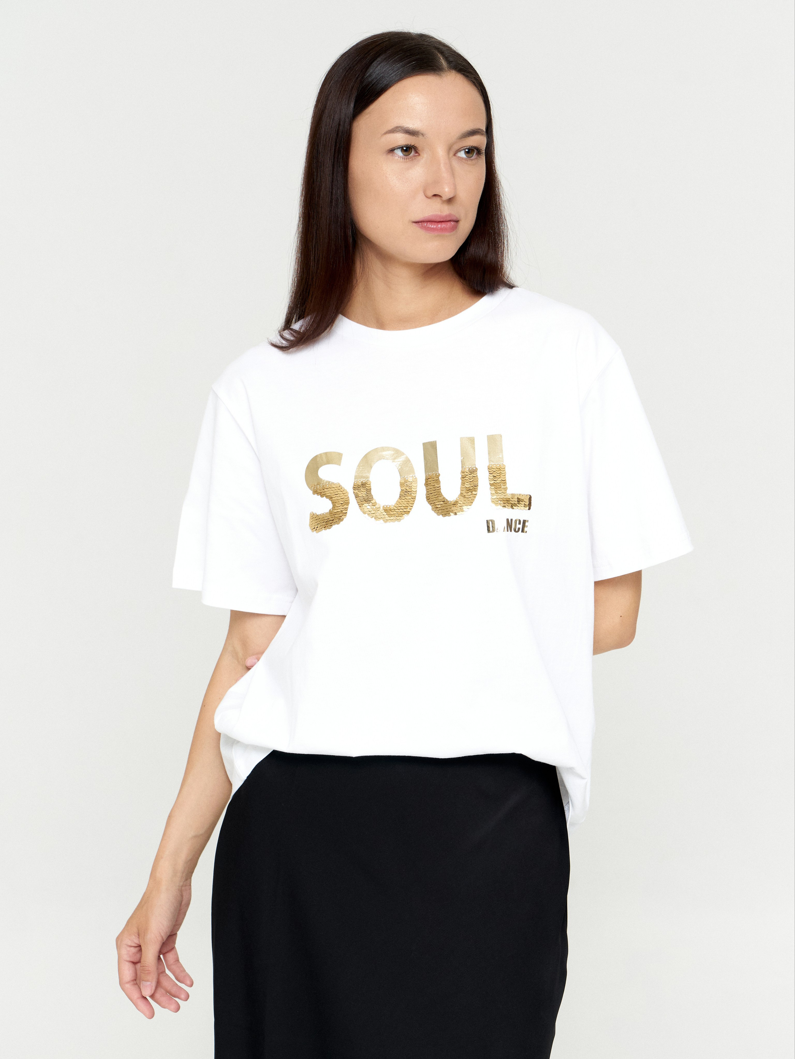 KATALOG. Съёмка для брендов одежды и маркетплейсов в Санкт-Петербурге