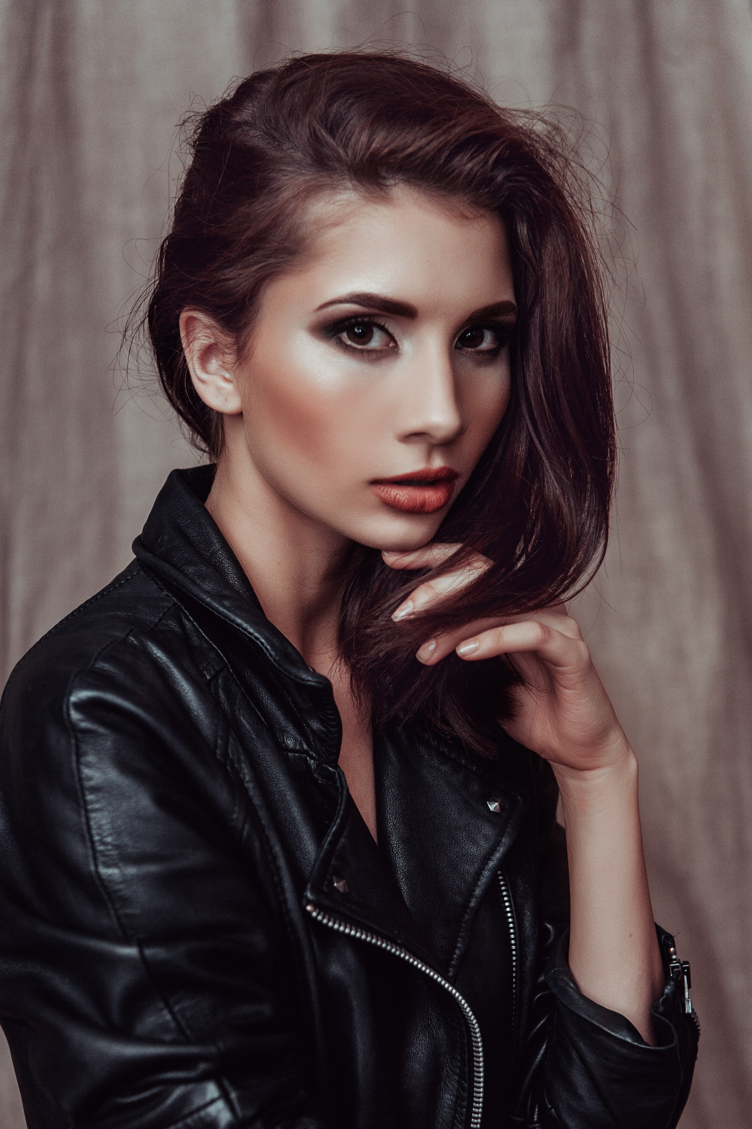 HEADSHOTS. VALROSSO.COM