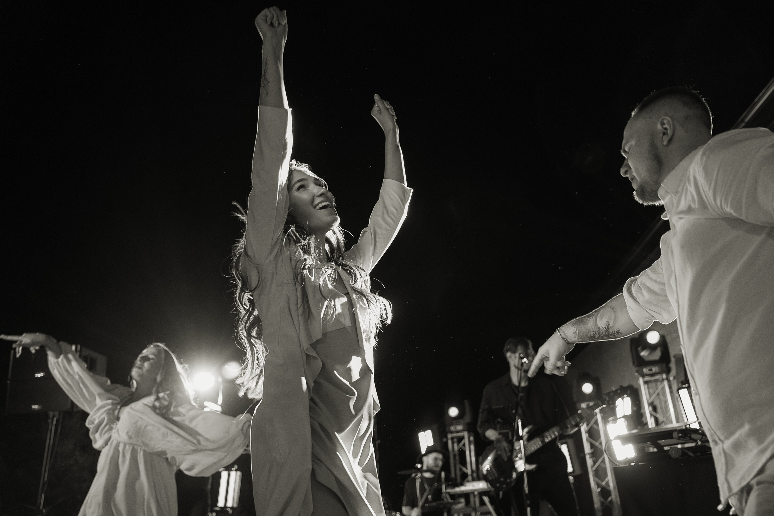 V&E | On The Moon. Свадебная фотография и видеосъёмка