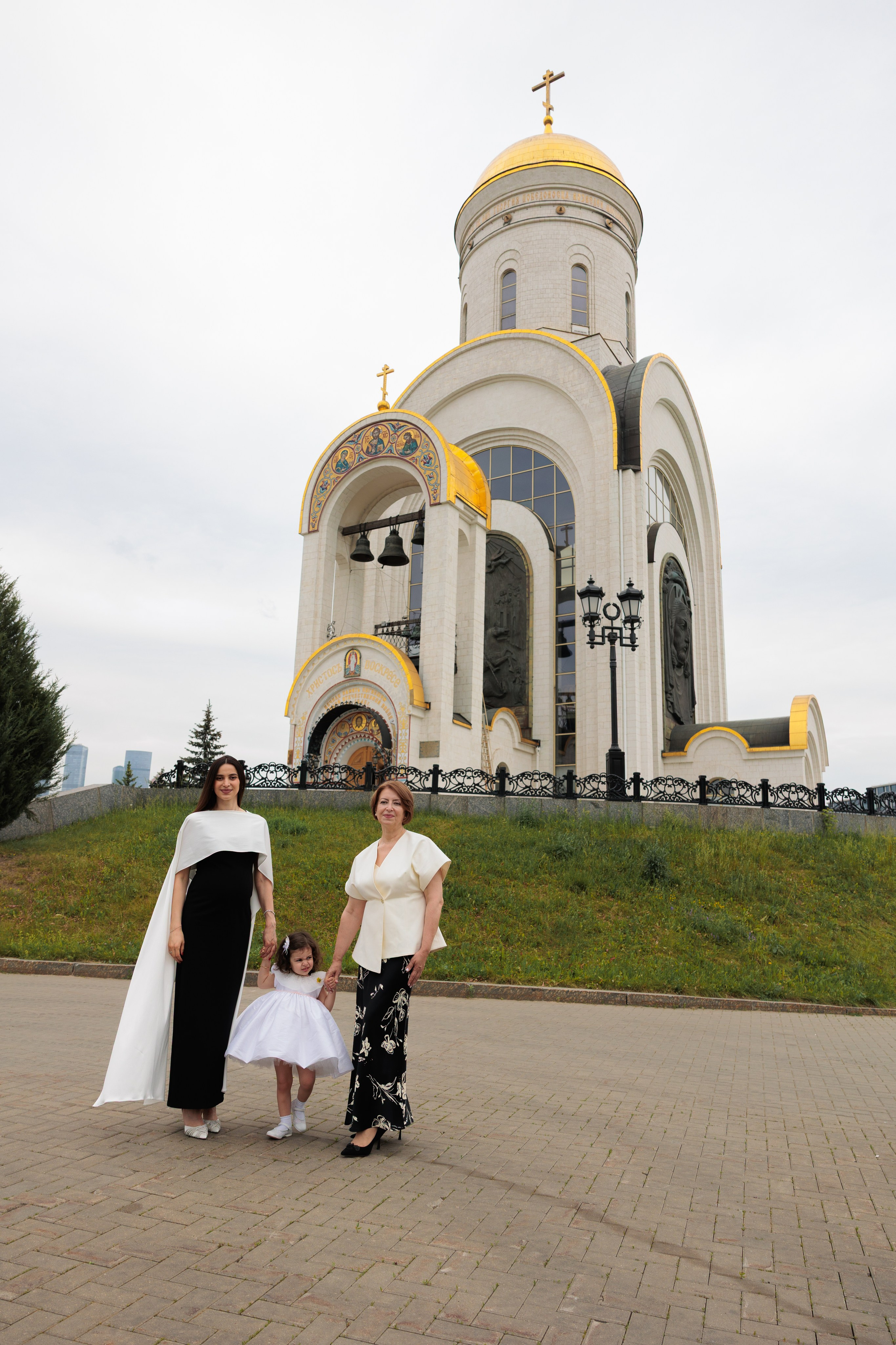 МАРИЯ. Я фотограф из Москвы к Вашим услугам