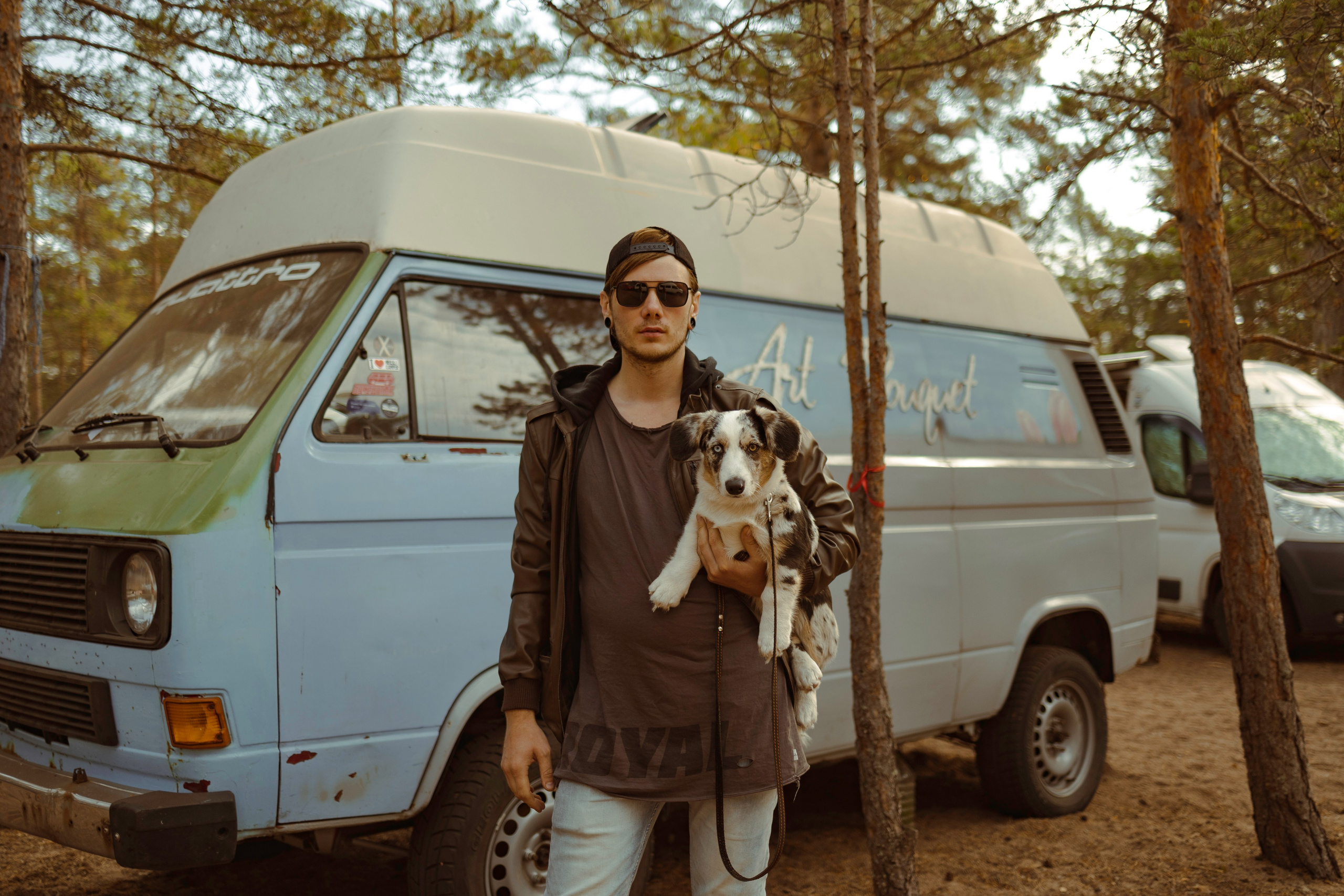 Фестиваль Hello Camper закрытие 2023. Репортажный и портретный фотограф в Санктпетербурге. Видиосъемка мероприятий в Санкт-Петербурге