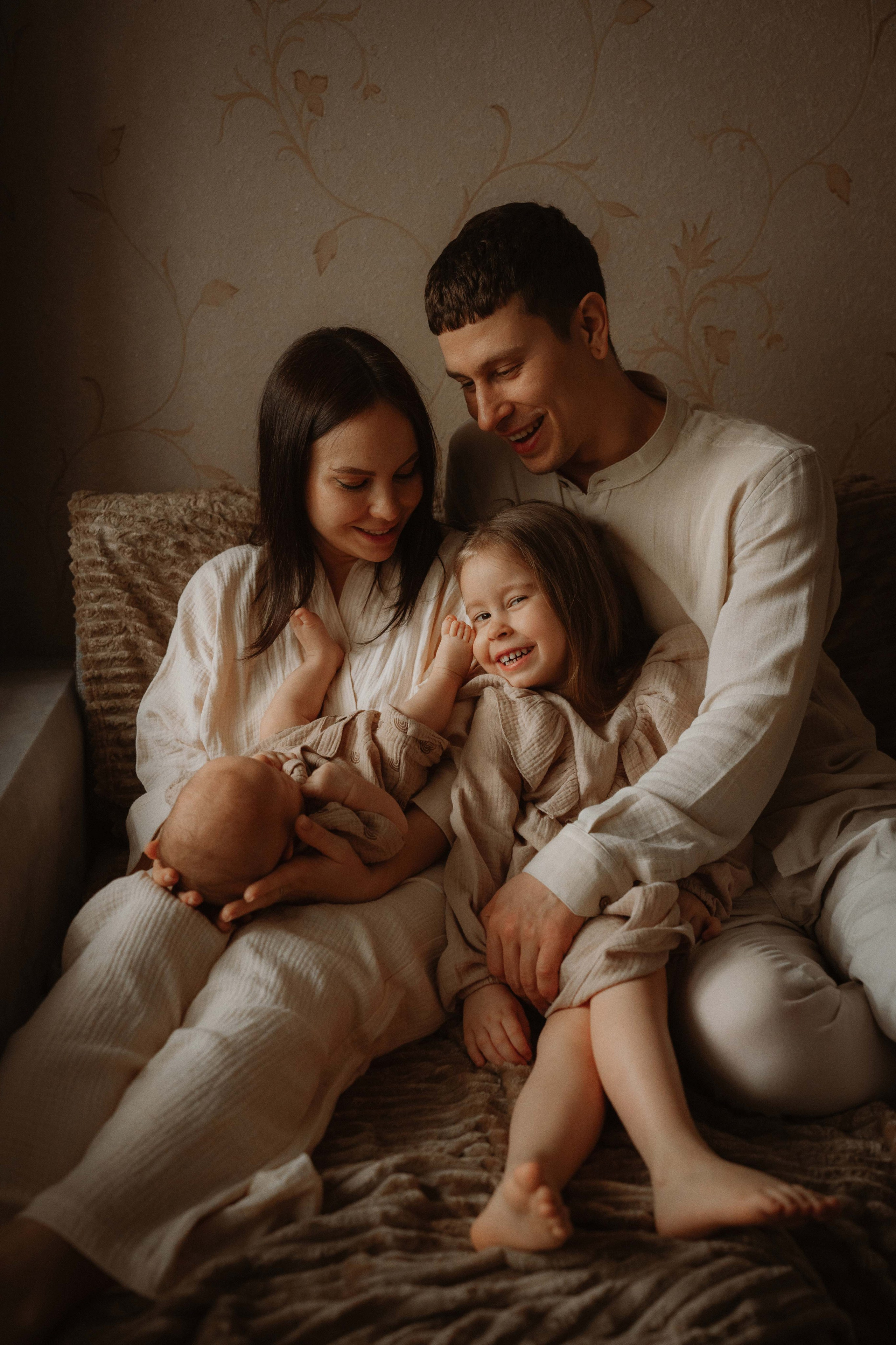Ваня, Лера, Алиса и Кирюша. Семейный фотограф • Домашние съемки в Нижнем Новгороде