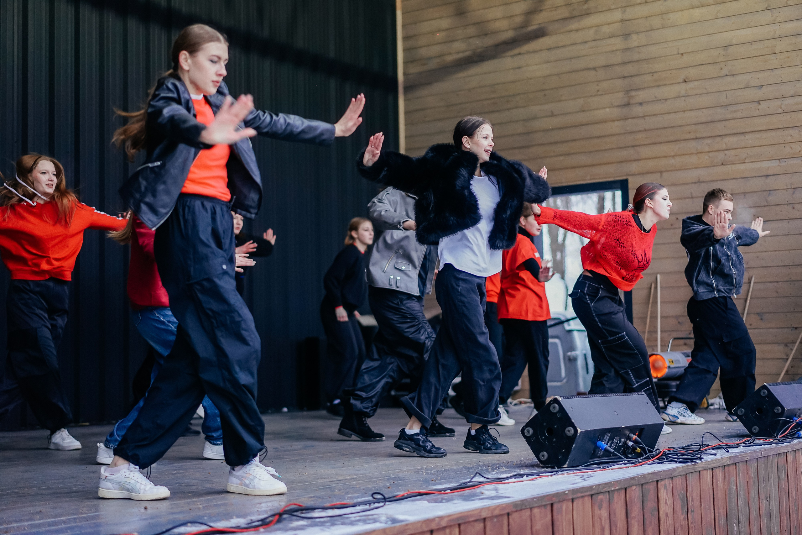 «Предновогодний переполох» Лопатинский сад, 14.12.2024. Фотограф и видеограф Смоленск | Студия Цезарь